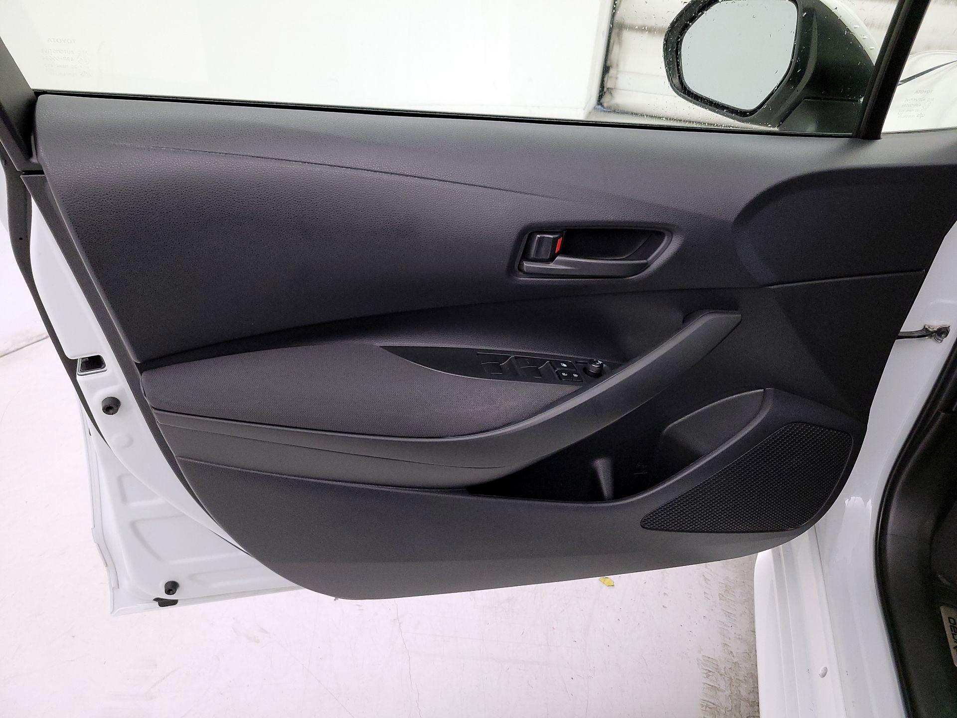 Thumbnail: 2023 Toyota Corolla - 12