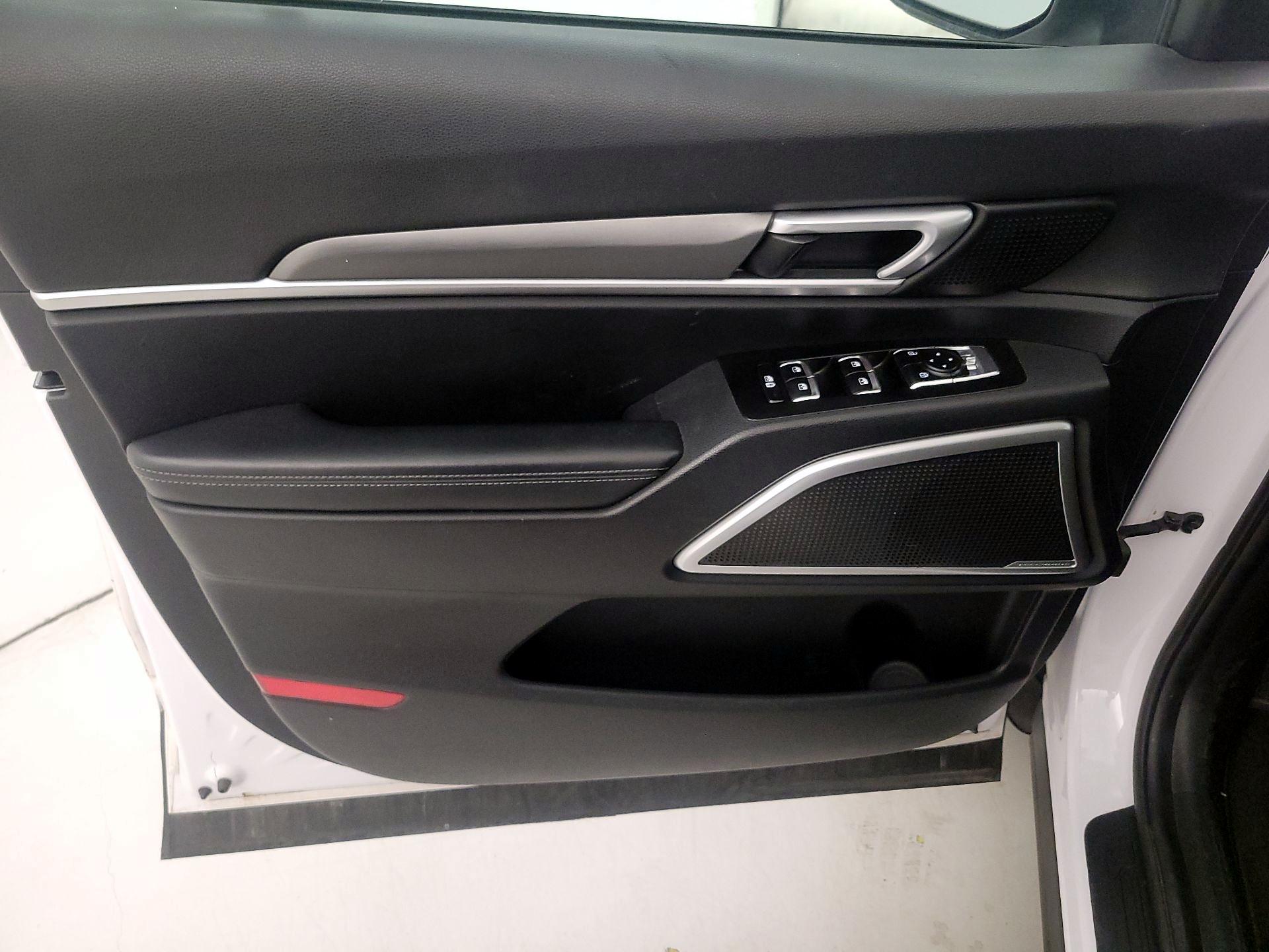 Thumbnail: 2022 Kia Telluride - 12