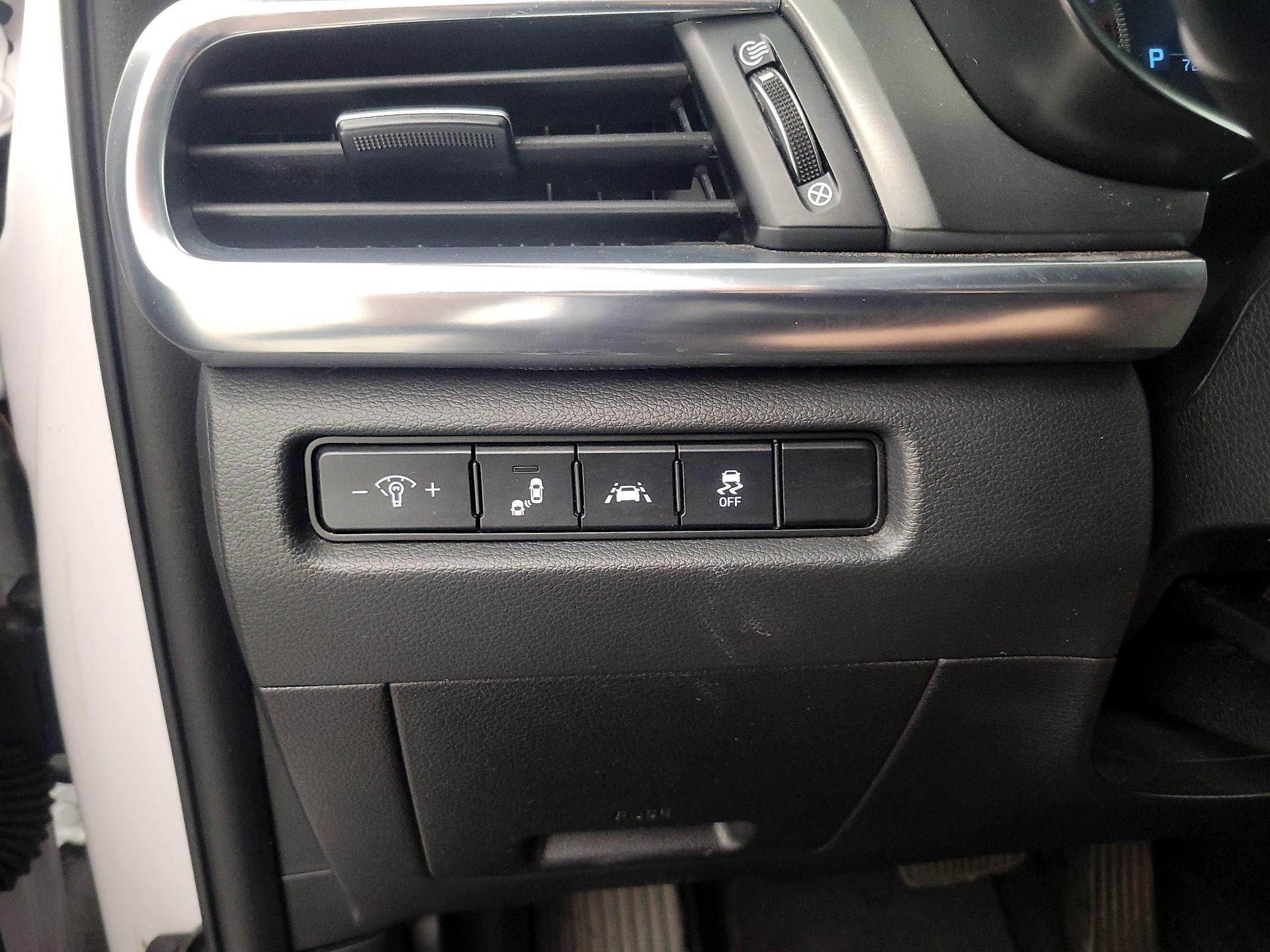 Thumbnail: 2022 Kia Telluride - 13