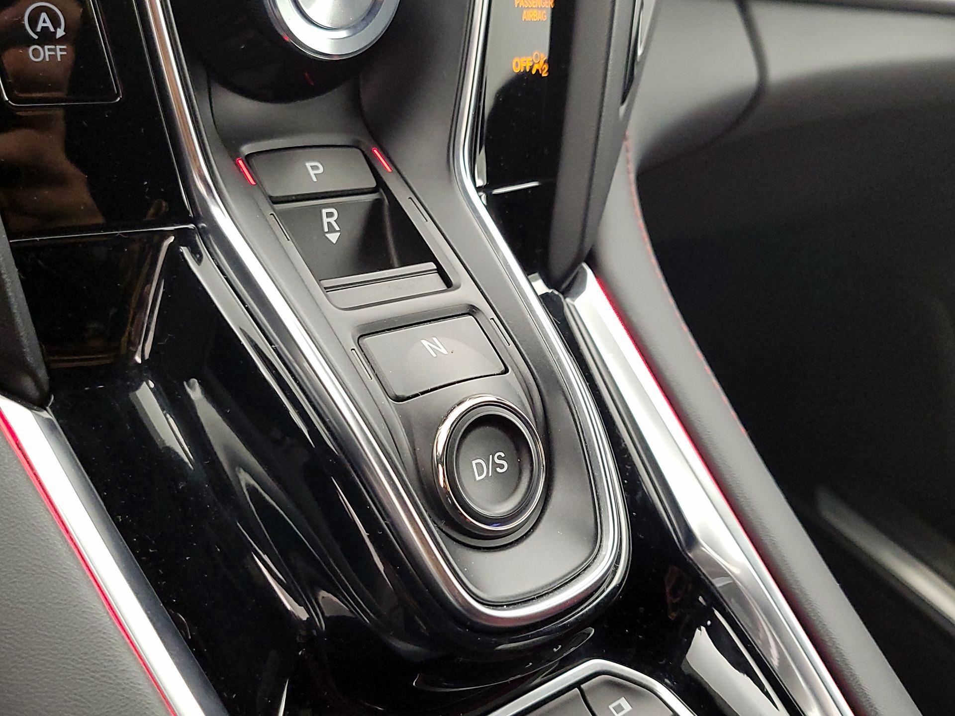 Thumbnail: 2023 Acura RDX - 18