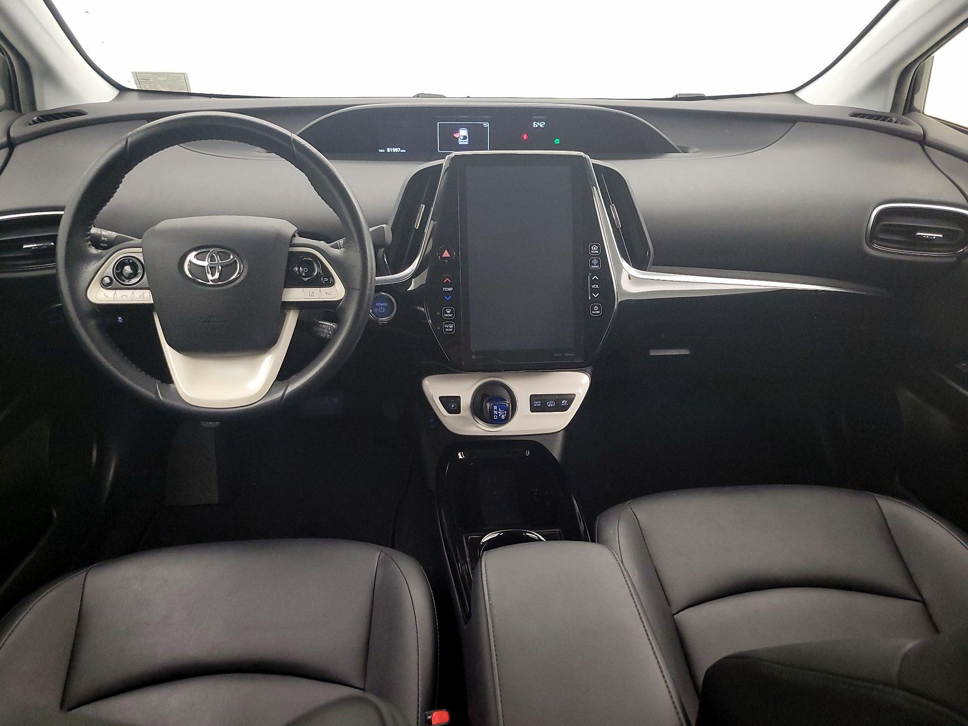 Thumbnail: 2017 Toyota Prius Prime - 9