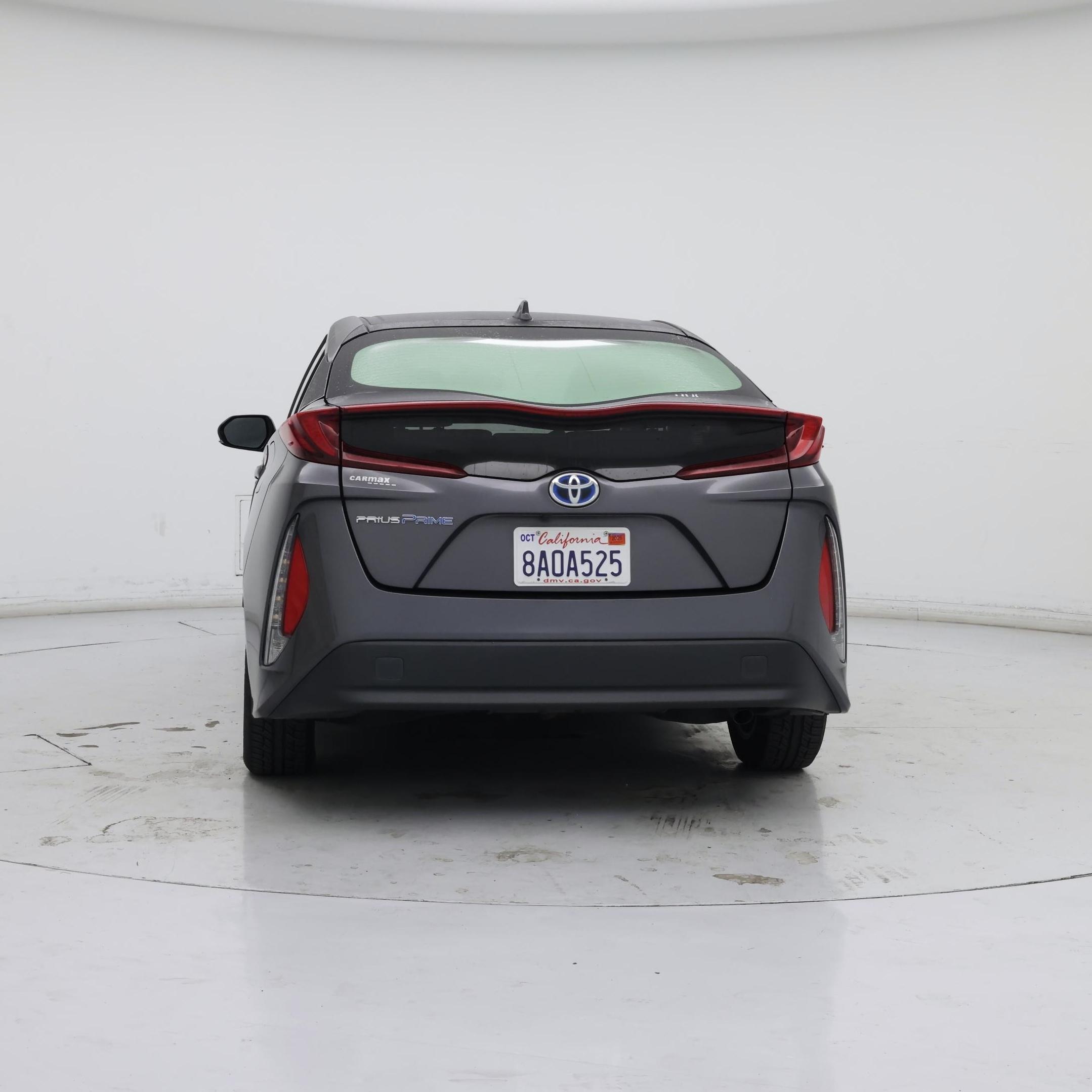 Thumbnail: 2017 Toyota Prius Prime - 6