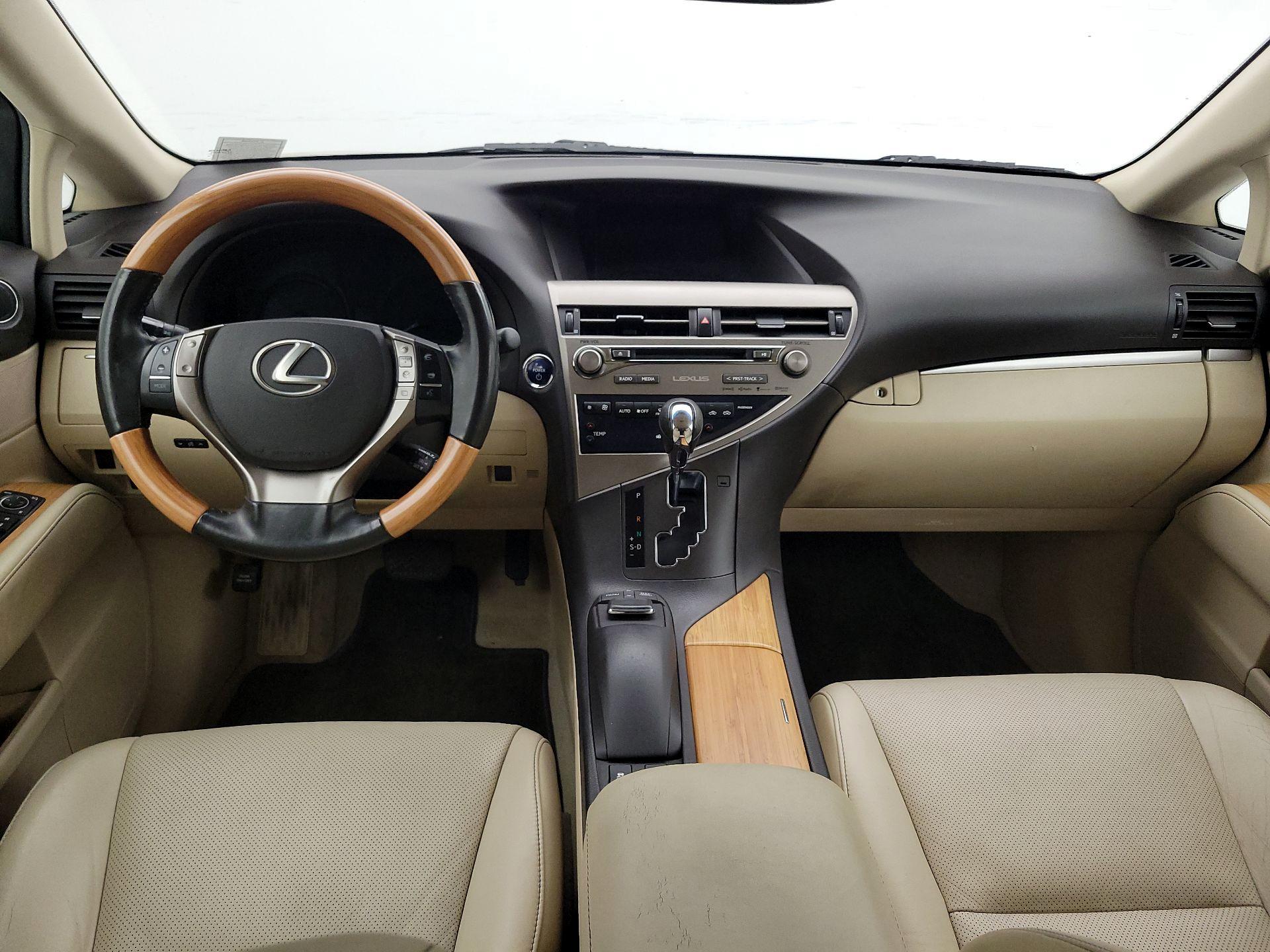 Thumbnail: 2015 Lexus RX - 9