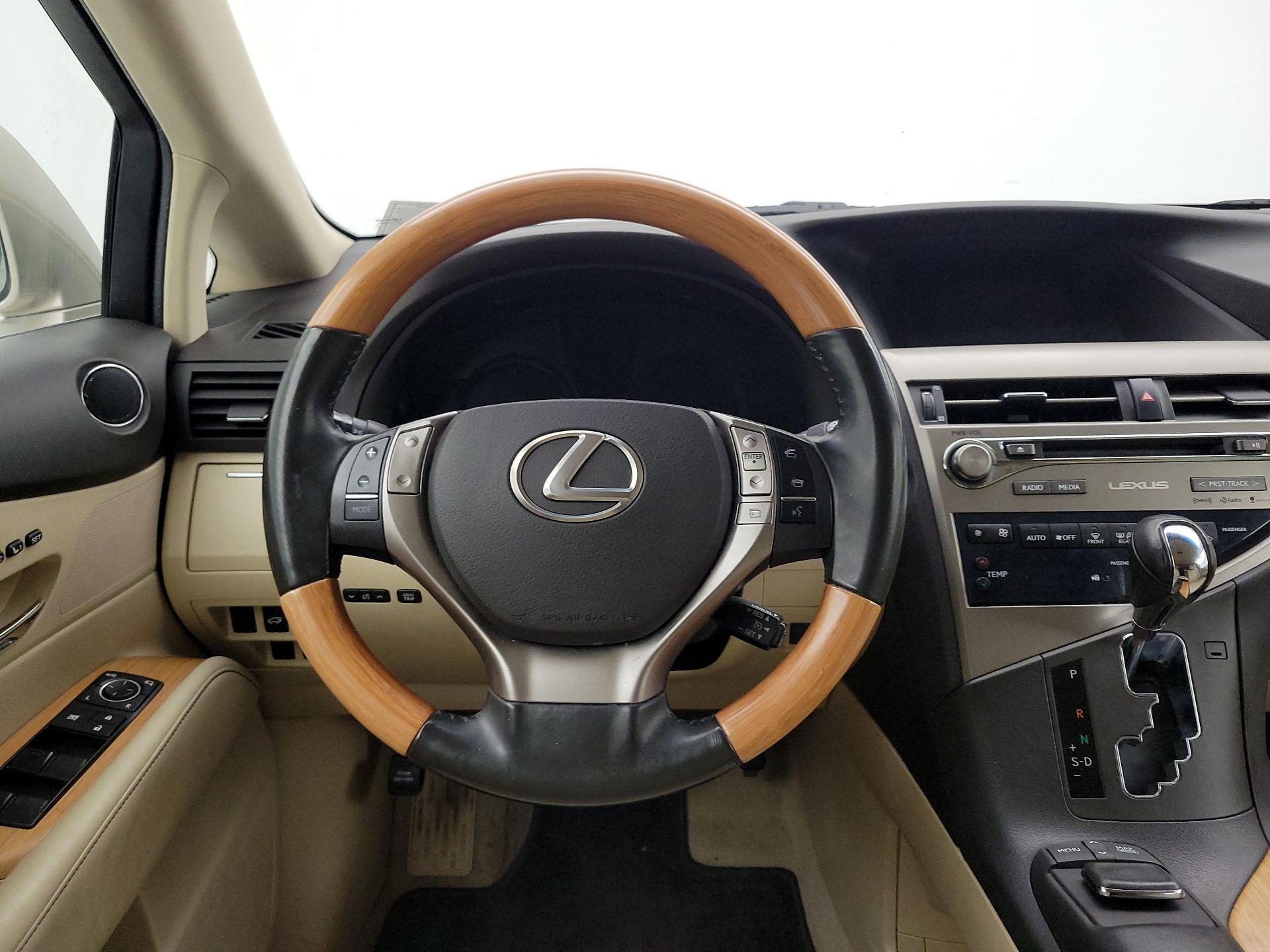 Thumbnail: 2015 Lexus RX - 10