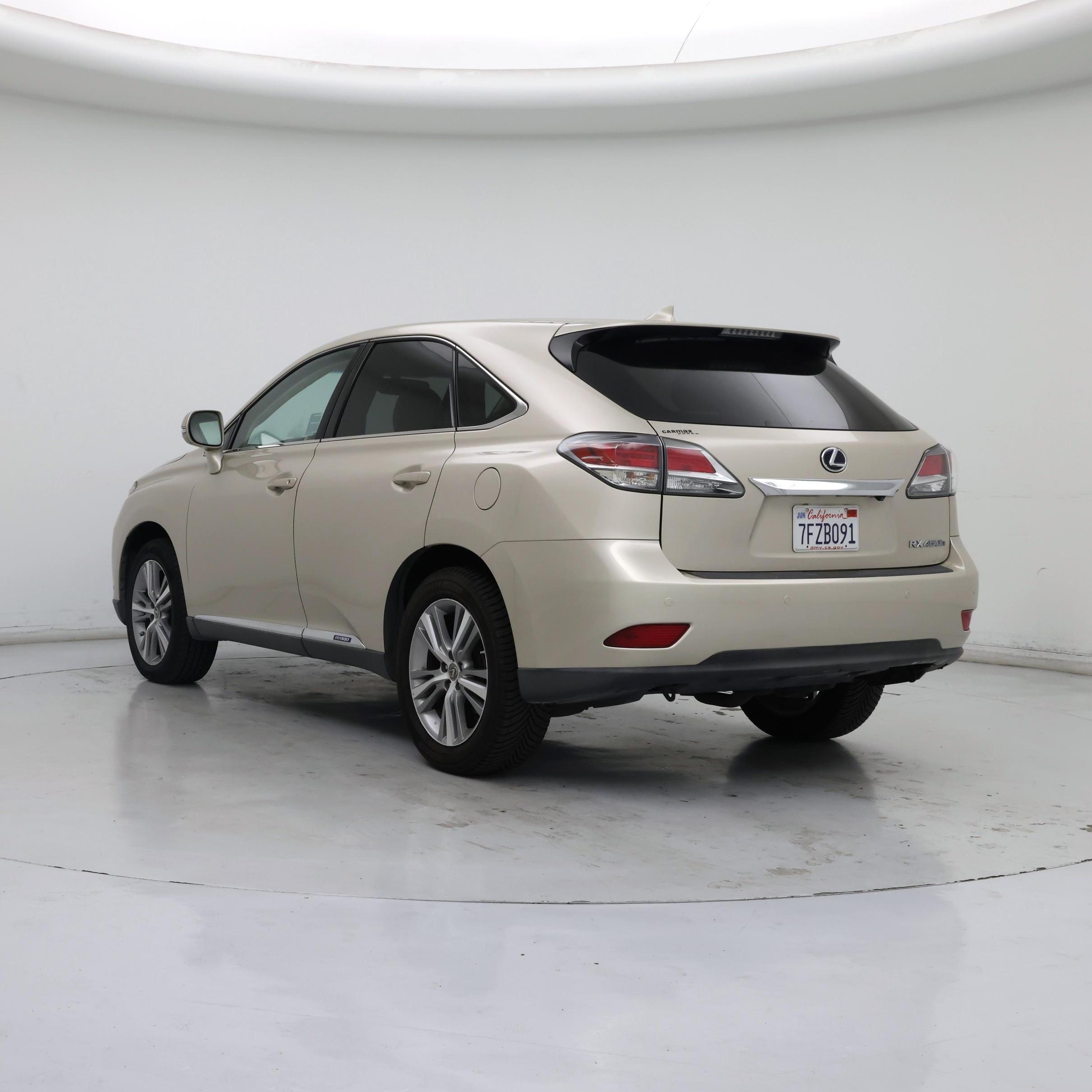 Thumbnail: 2015 Lexus RX - 2