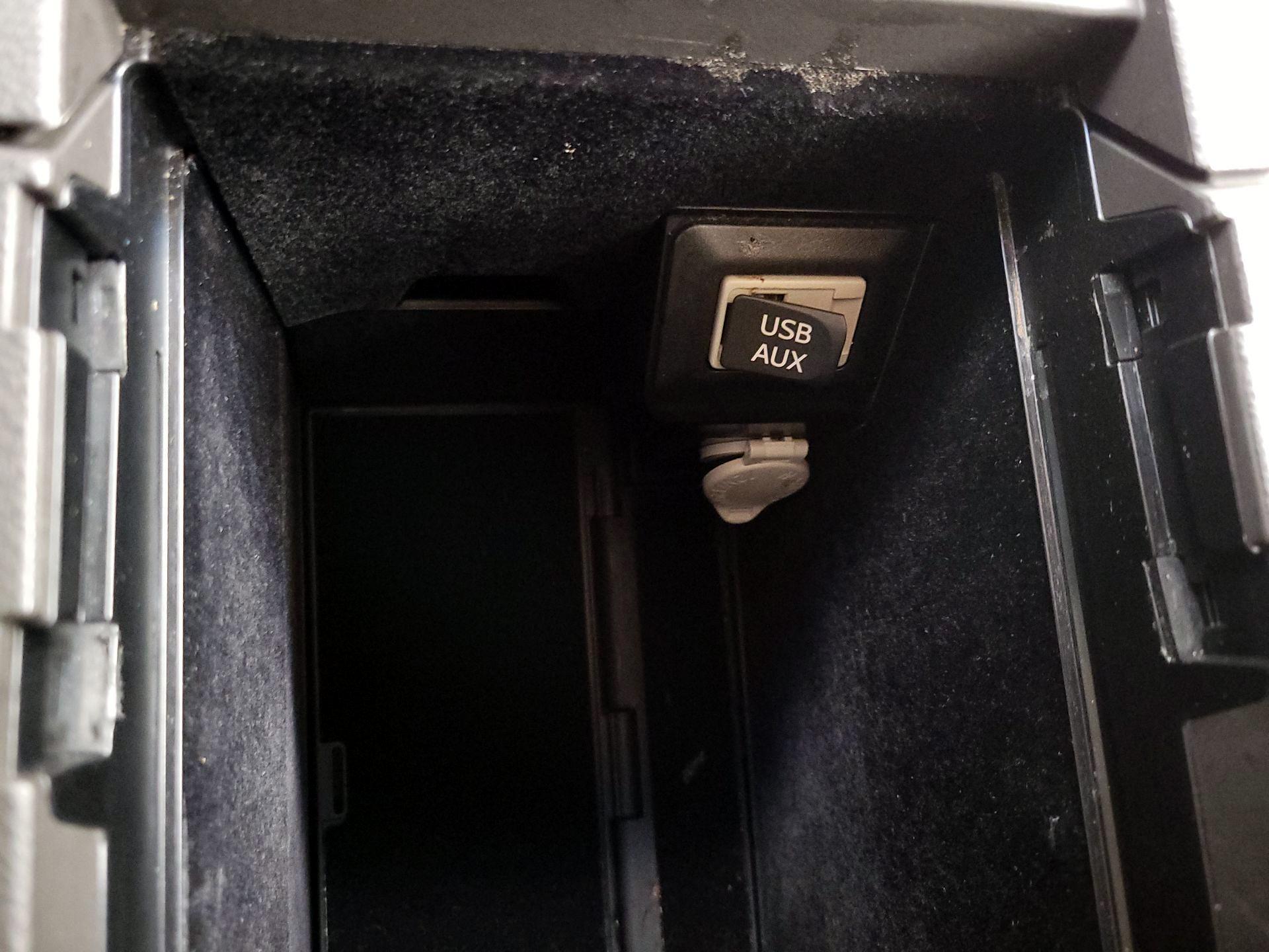 Thumbnail: 2015 Lexus RX - 19