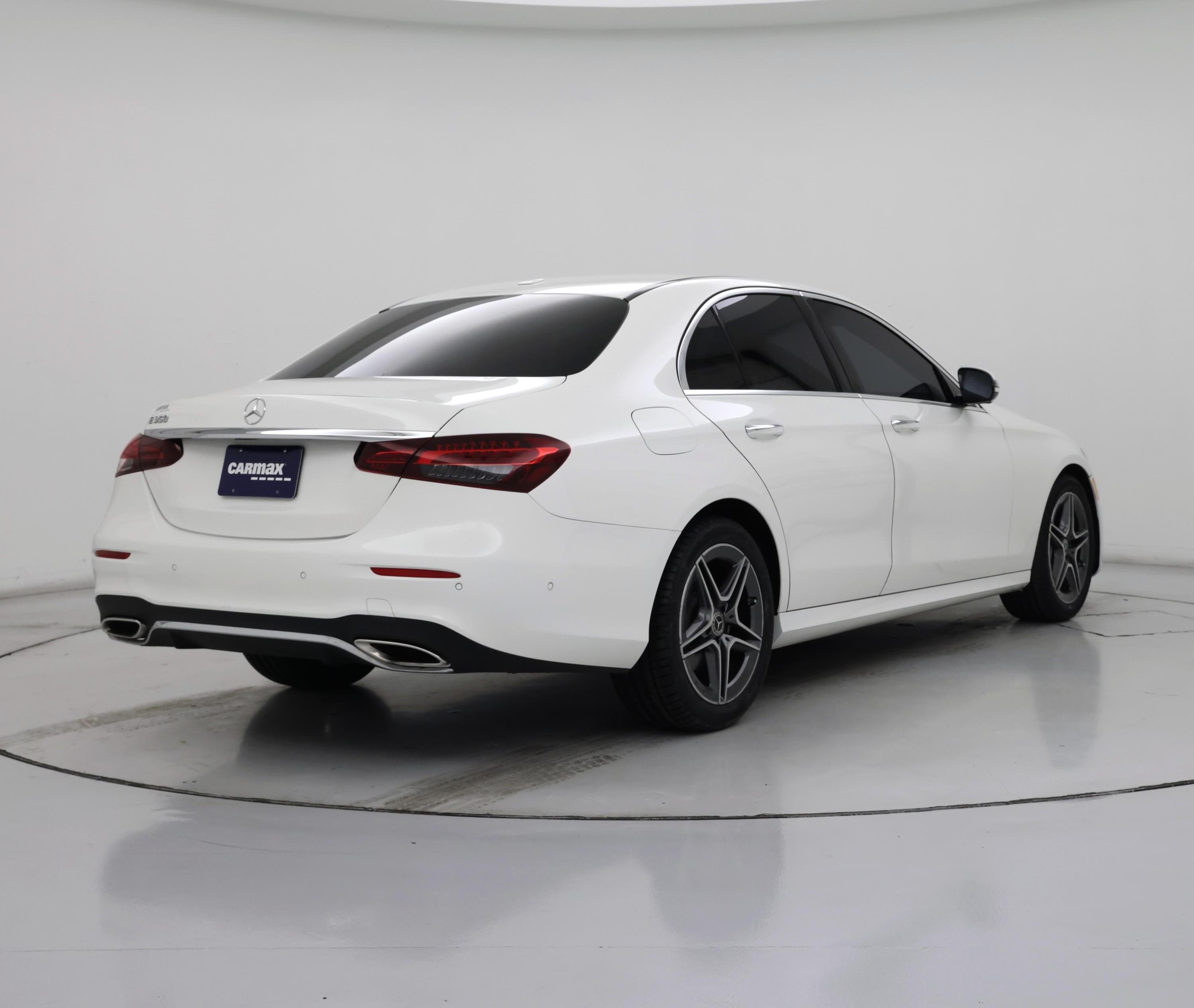 Thumbnail: 2021 Mercedes-Benz E-Class - 8