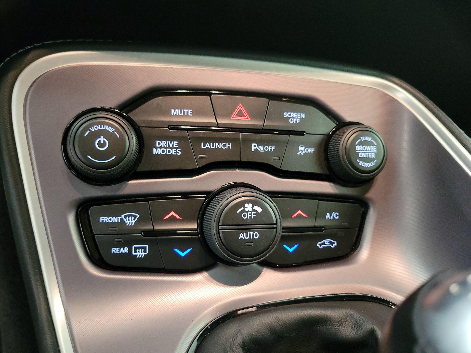 Thumbnail: 2022 Dodge Challenger - 16