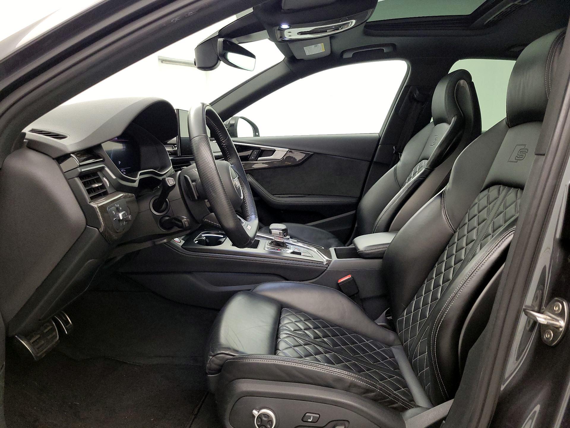 Thumbnail: 2020 Audi S4 - 11