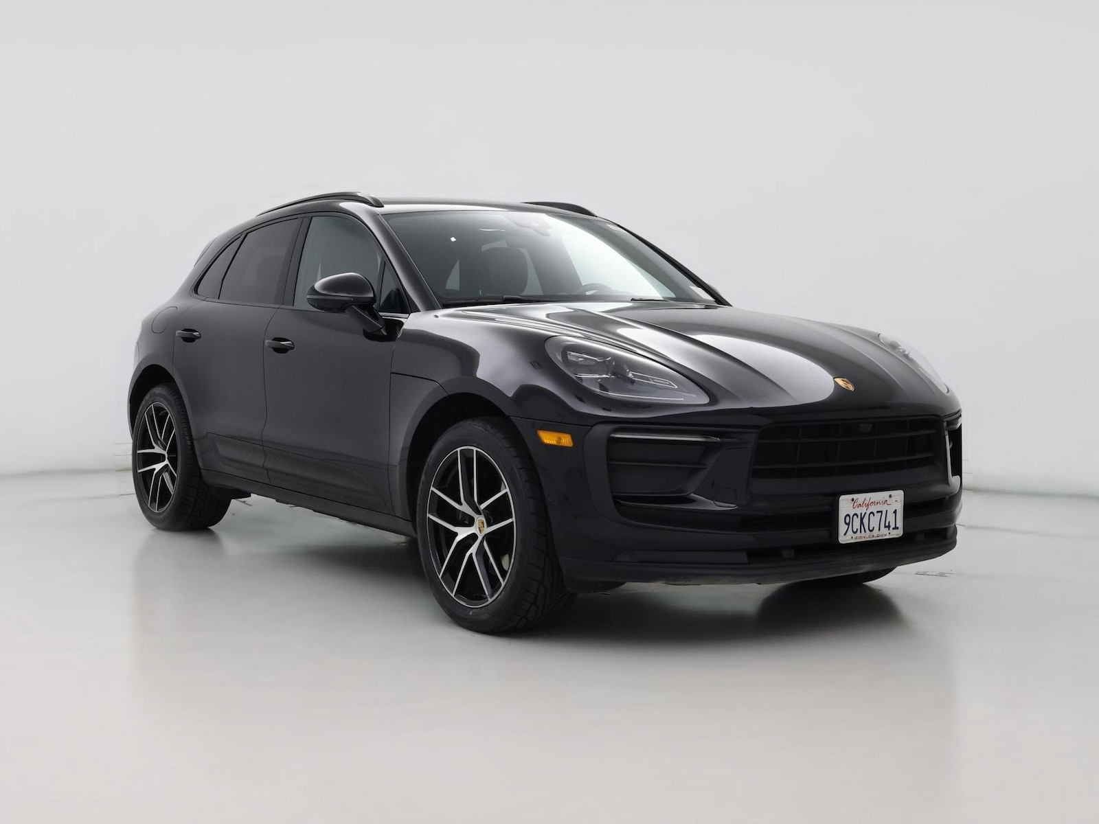 2022 Porsche Macan Base