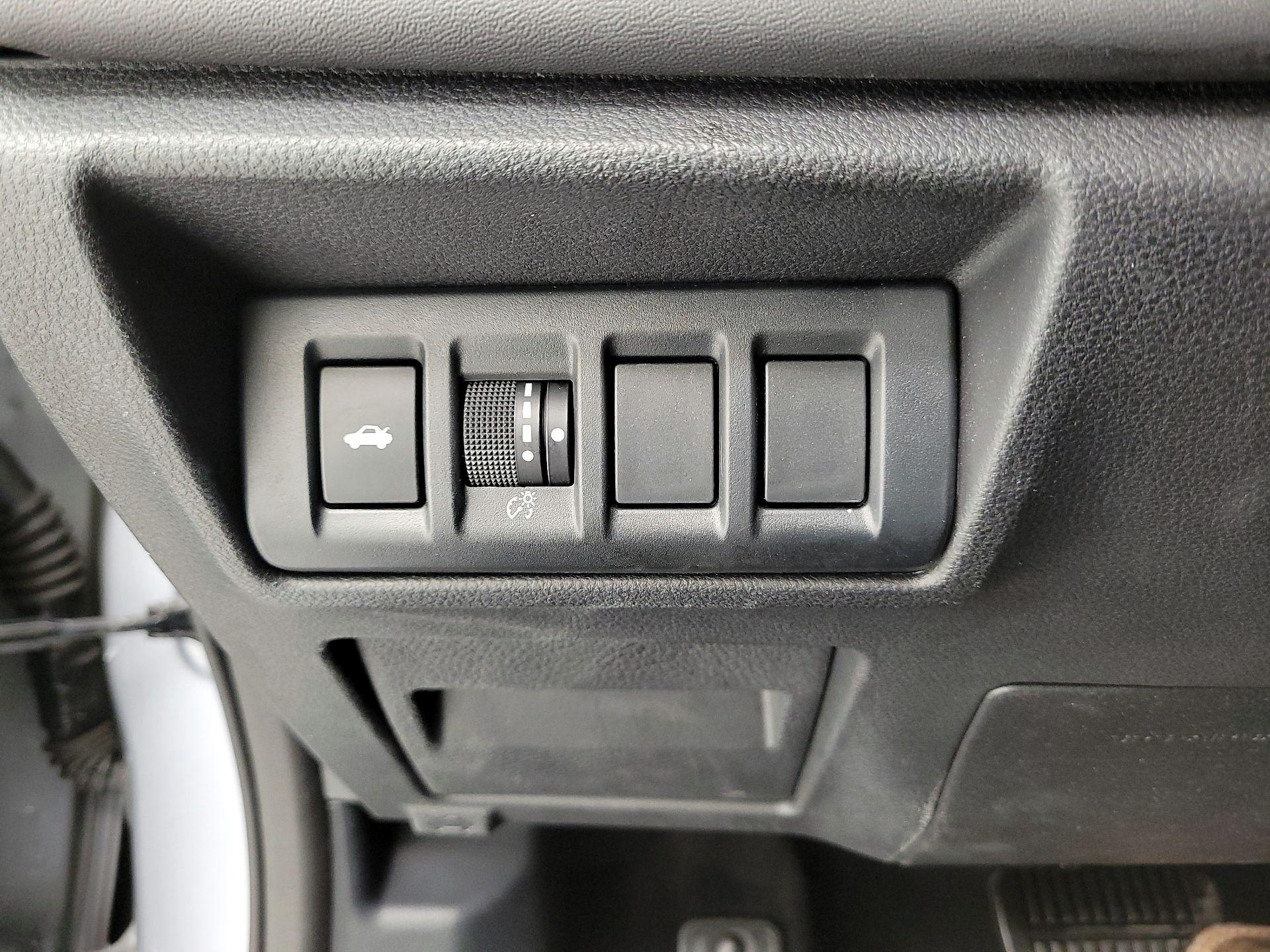 Thumbnail: 2022 Subaru Legacy - 13