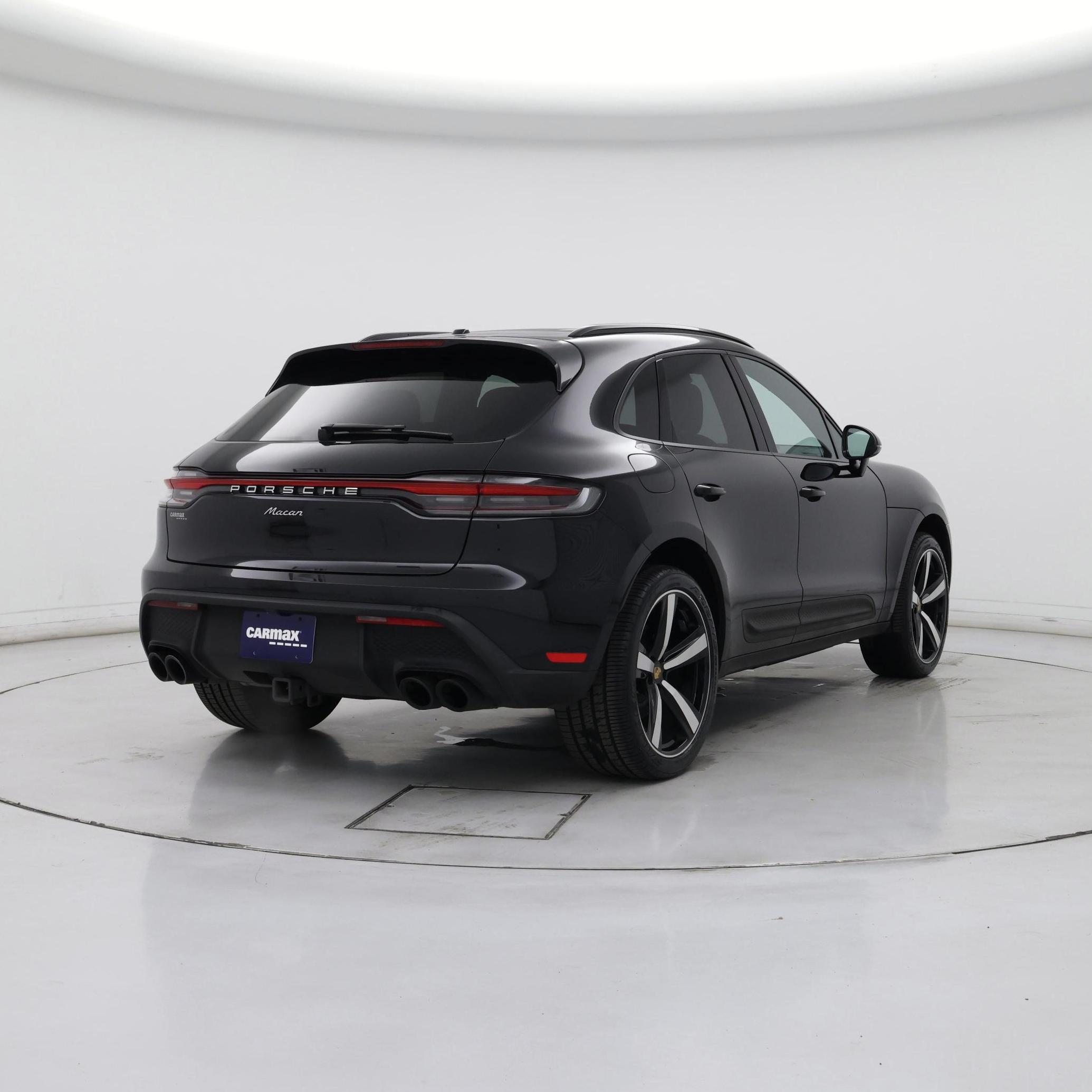 Thumbnail: 2022 Porsche Macan - 8