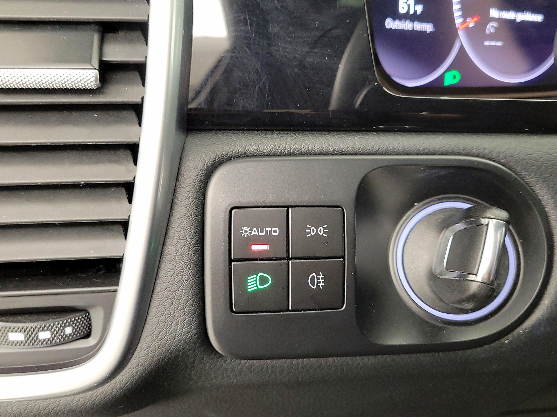 Thumbnail: 2022 Porsche Cayenne - 13