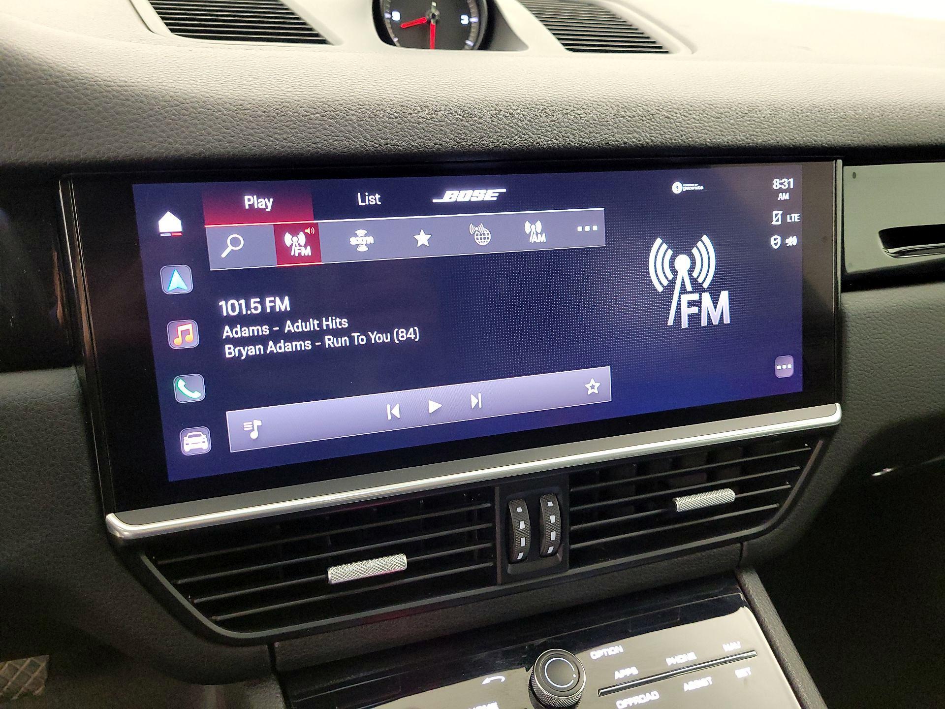 Thumbnail: 2022 Porsche Cayenne - 16