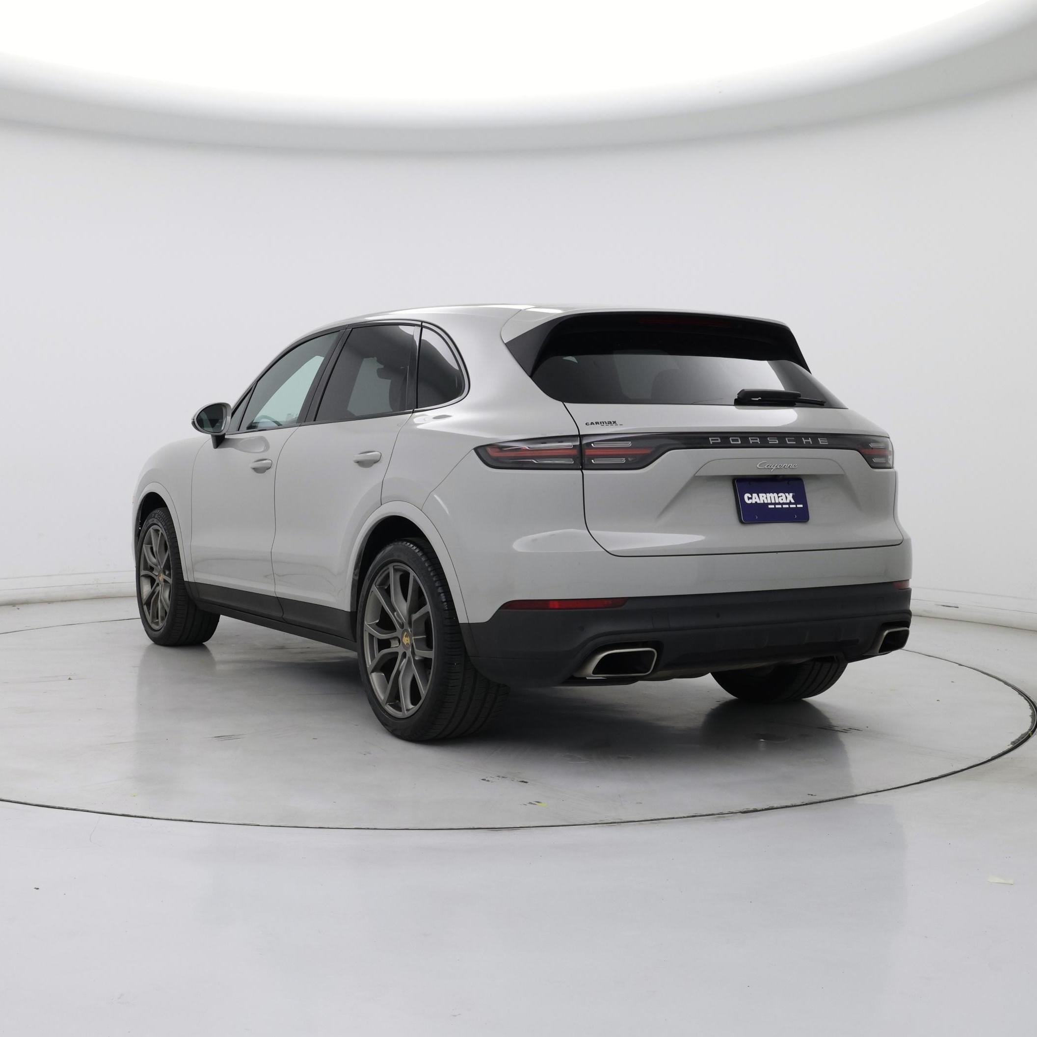 Thumbnail: 2022 Porsche Cayenne - 2