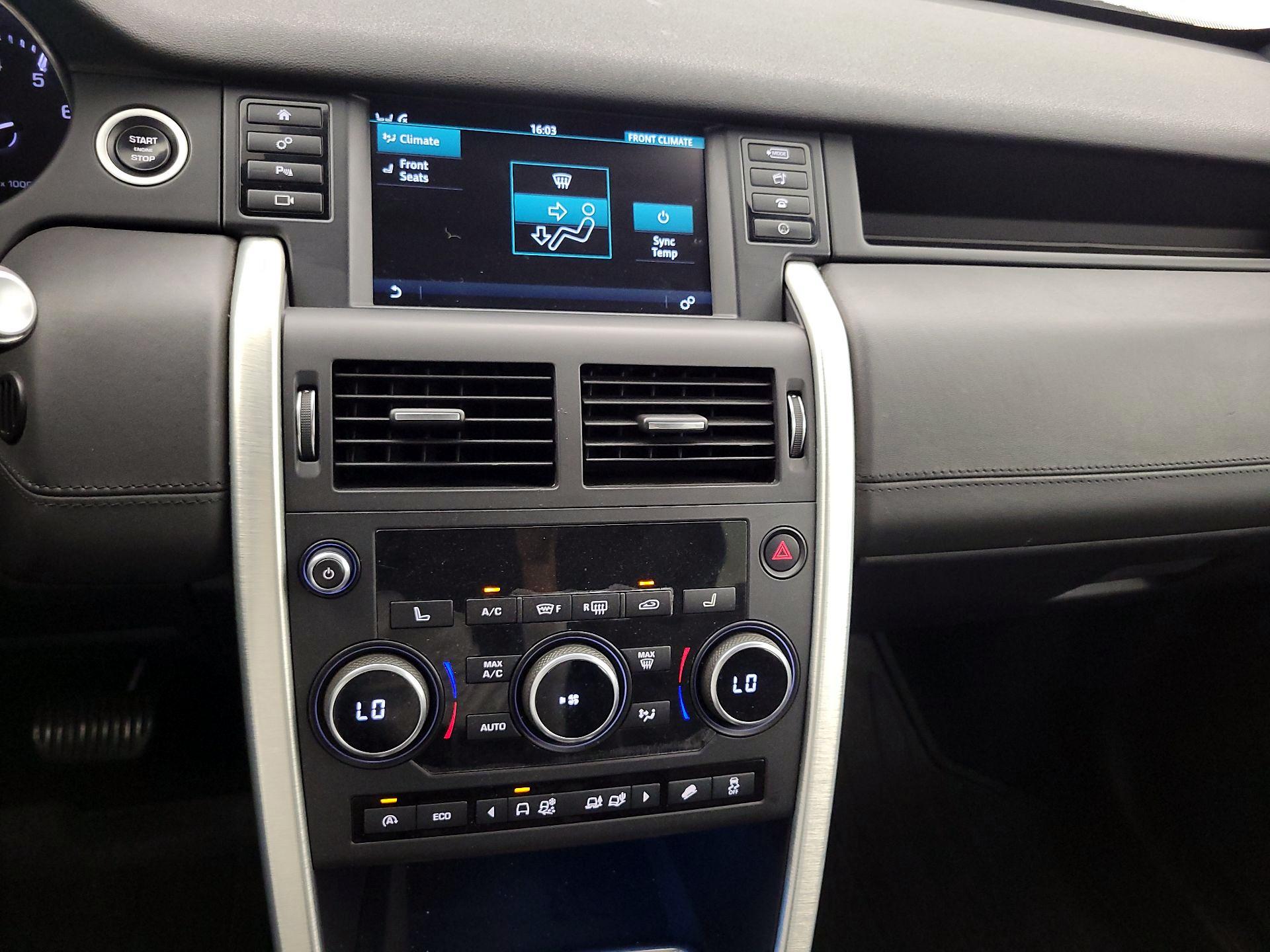 Thumbnail: 2015 Land Rover Discovery Sport - 16