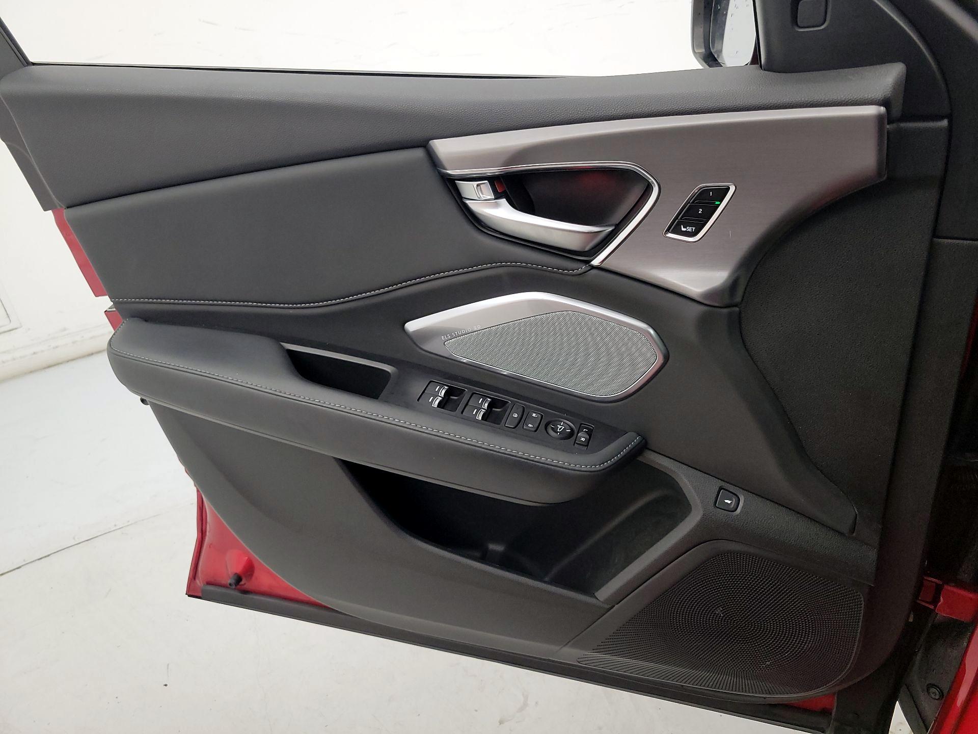 Thumbnail: 2021 Acura RDX - 12