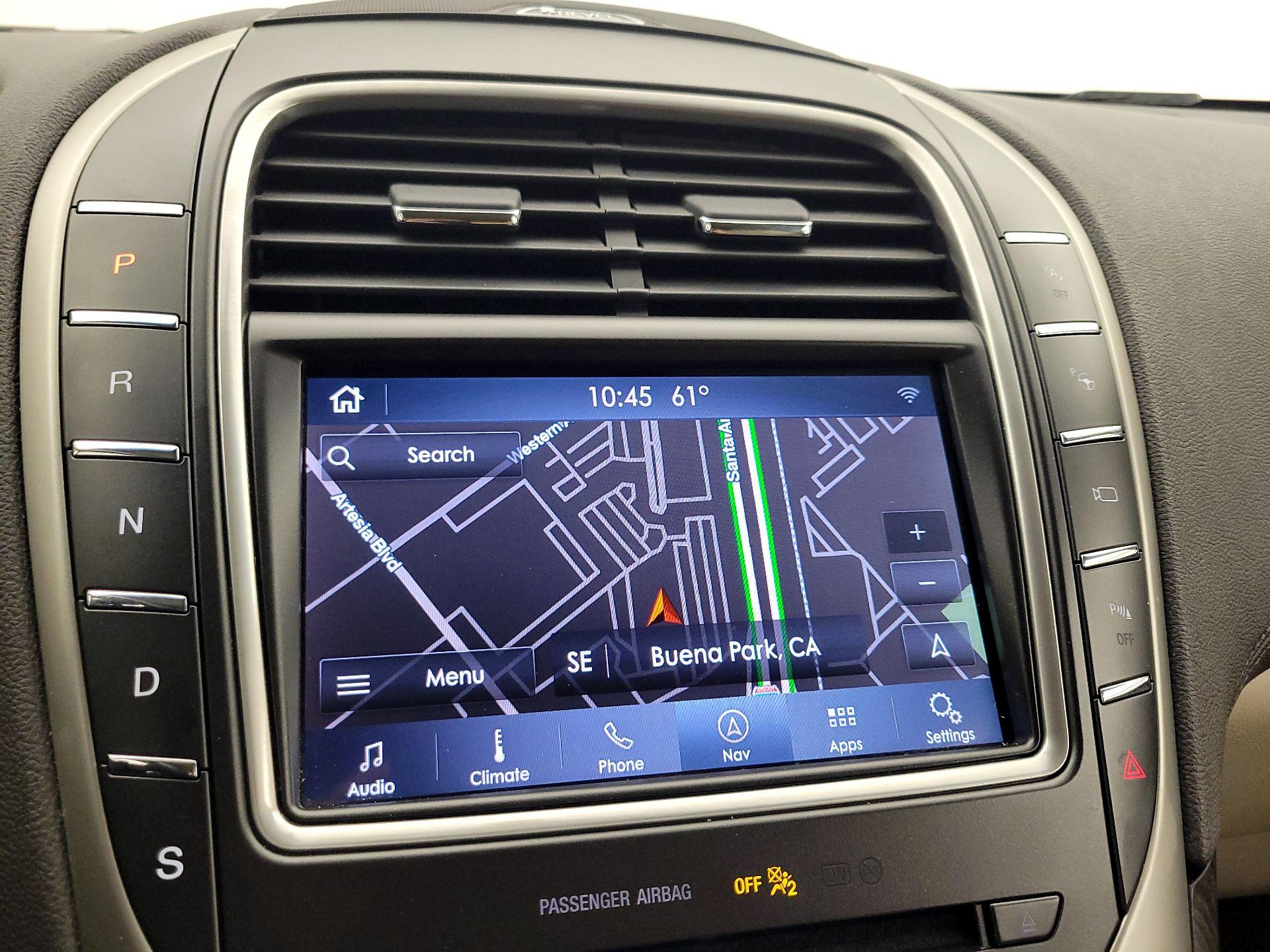 Thumbnail: 2019 Lincoln Nautilus - 14