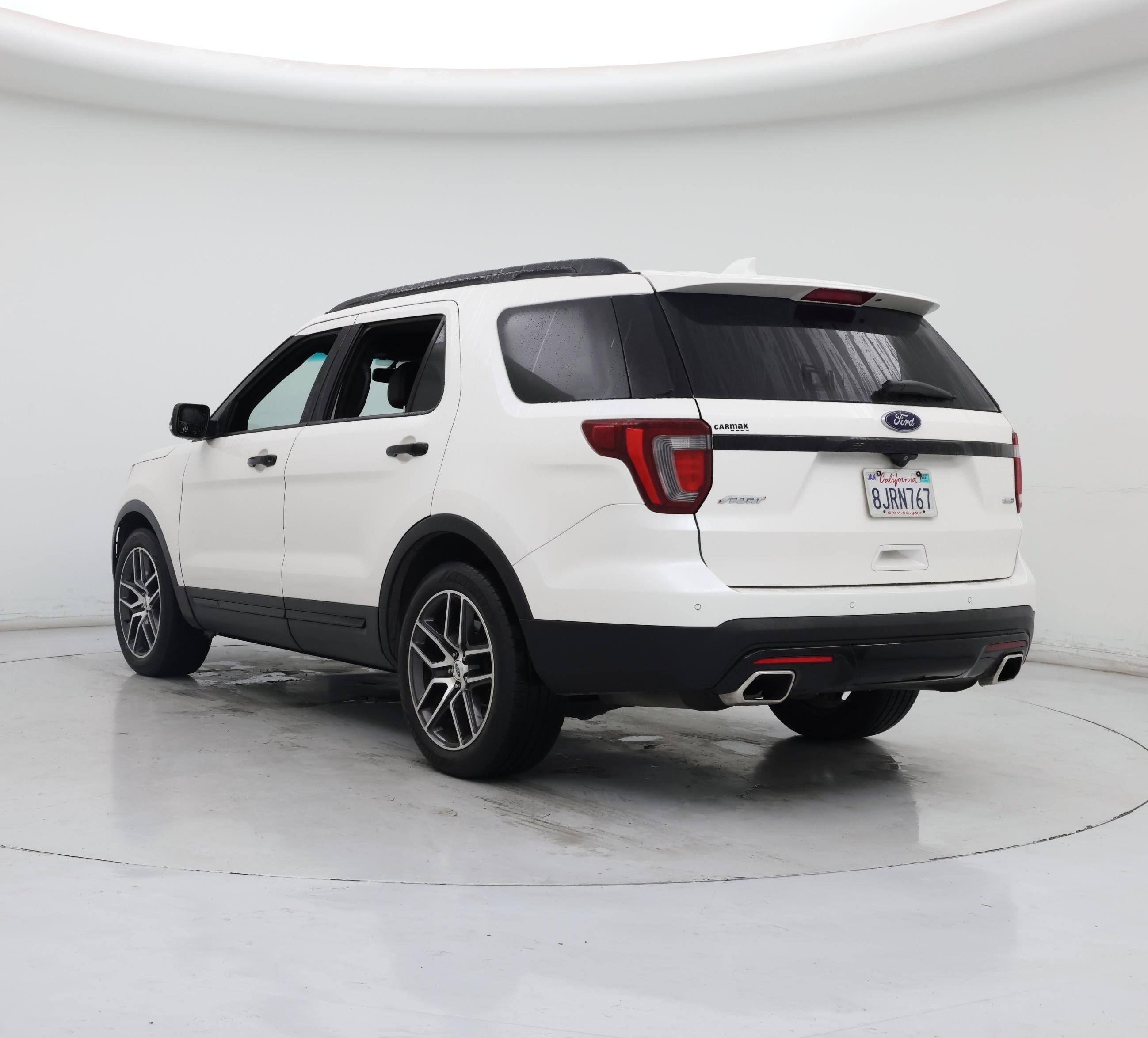 Thumbnail: 2016 Ford Explorer - 2