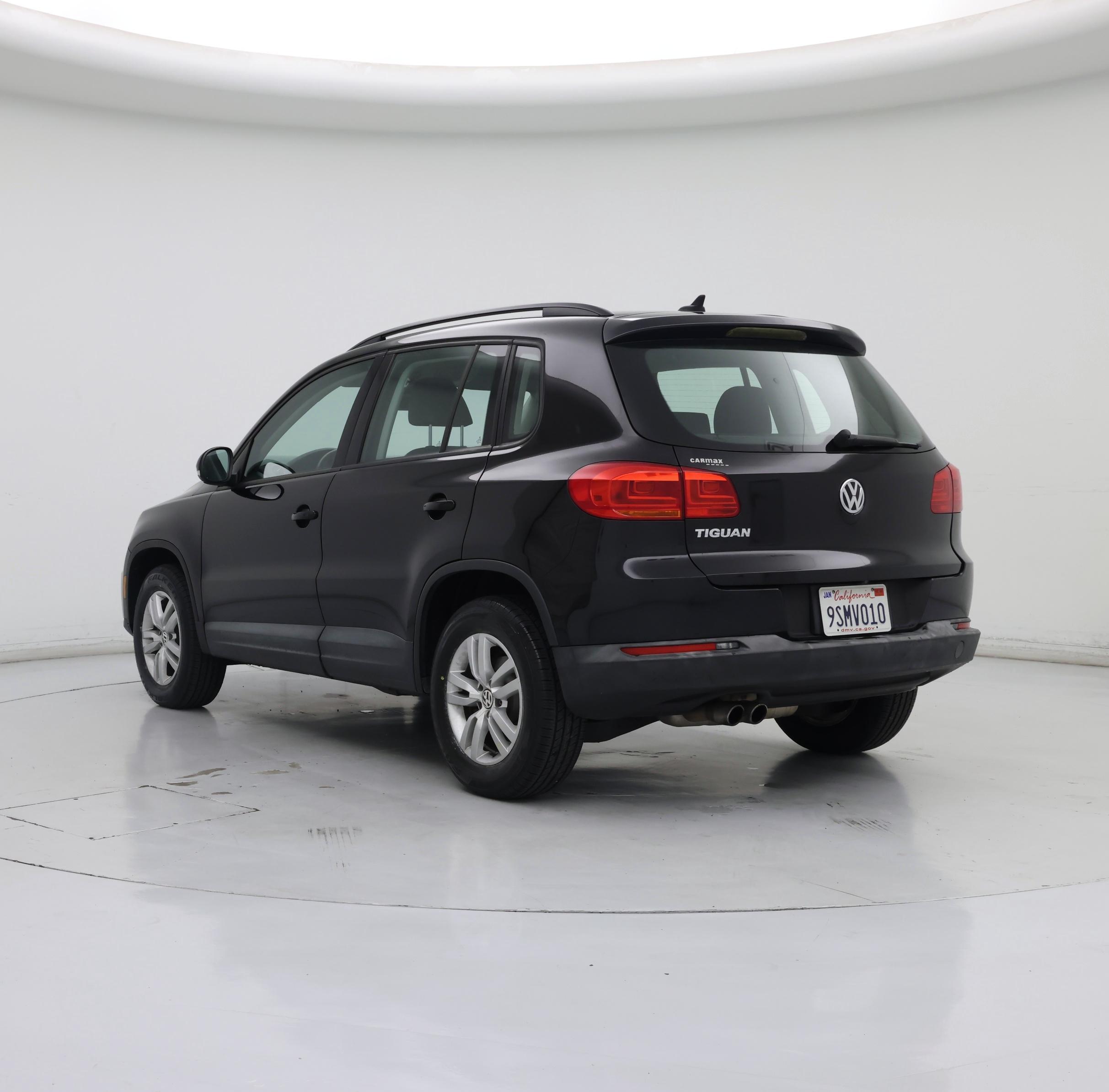 Thumbnail: 2017 Volkswagen Tiguan - 2