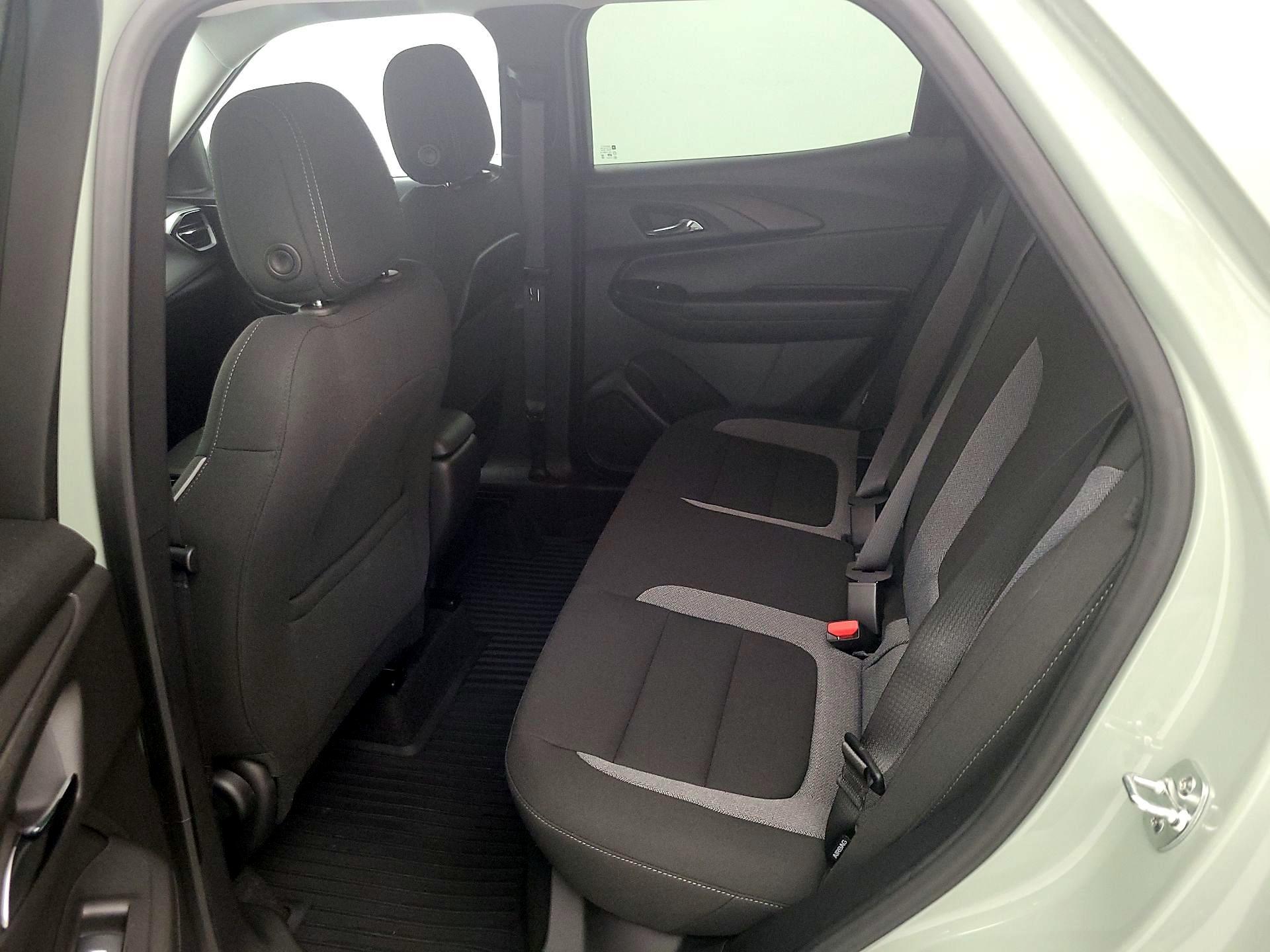 Thumbnail: 2025 Chevrolet TrailBlazer - 18