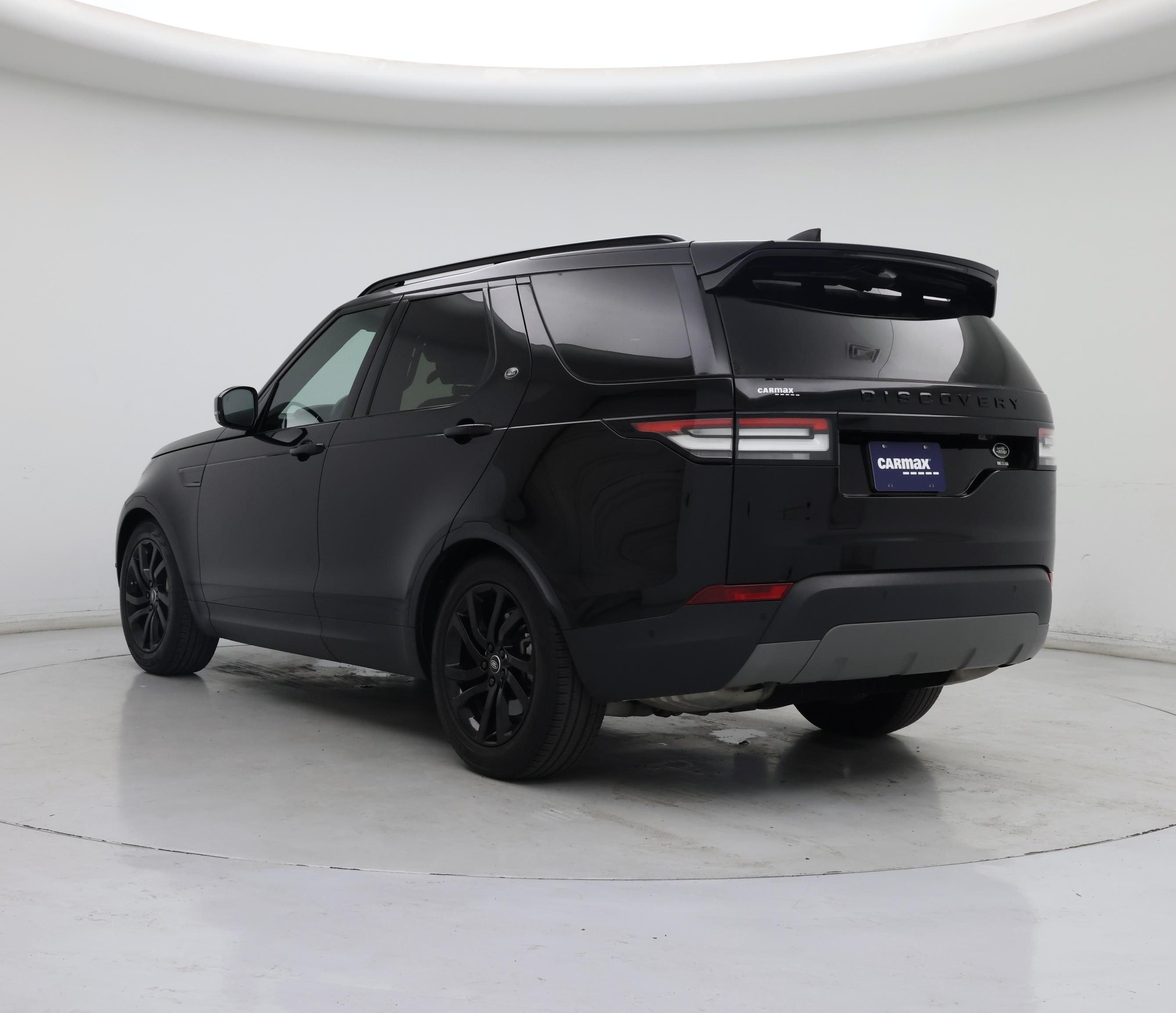 Thumbnail: 2019 Land Rover Discovery - 2