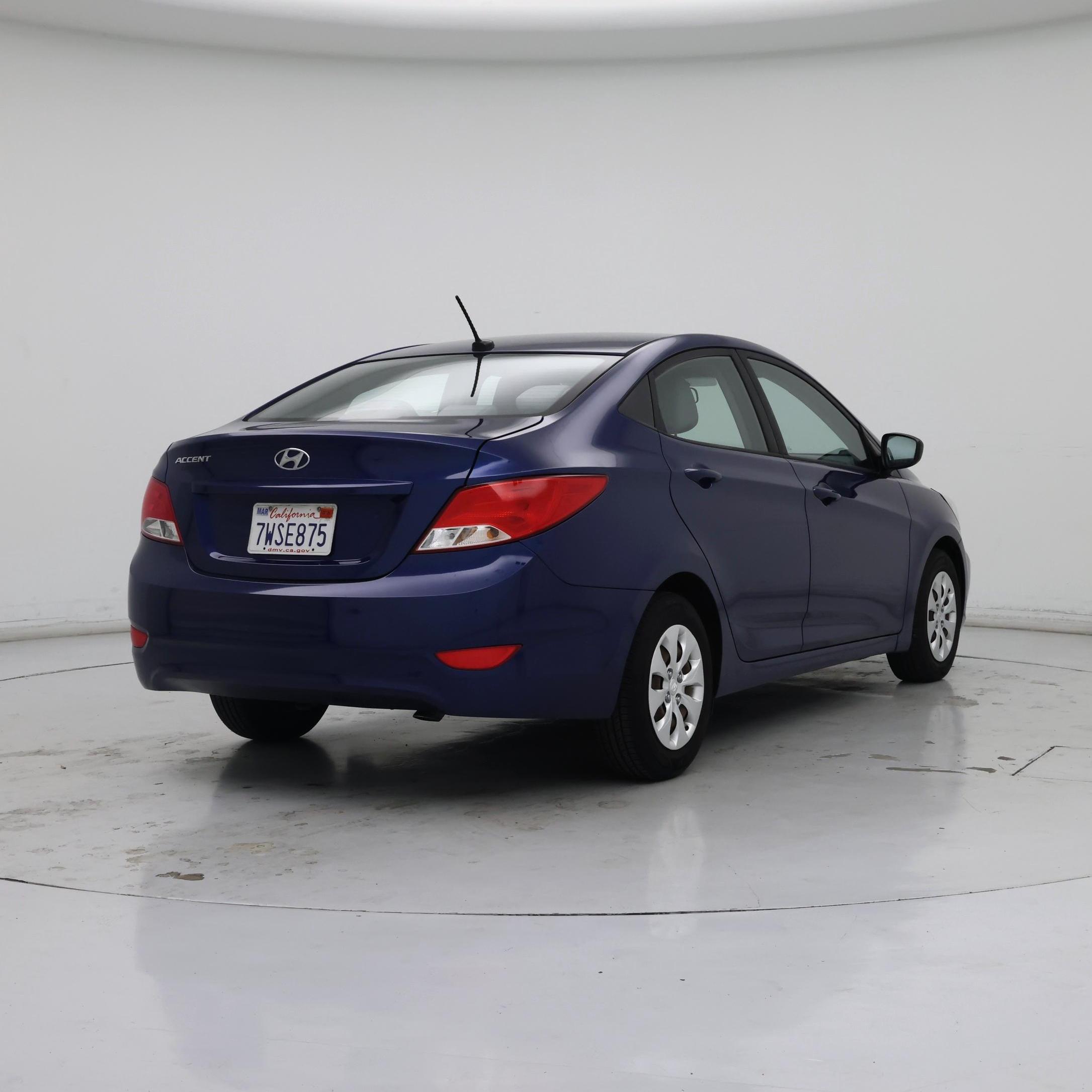 Thumbnail: 2017 Hyundai Accent - 8