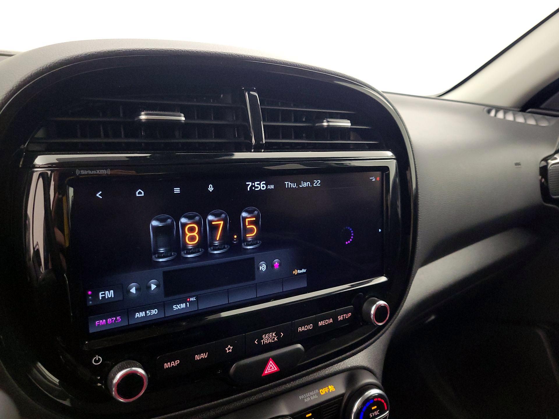 Thumbnail: 2022 Kia Soul - 16