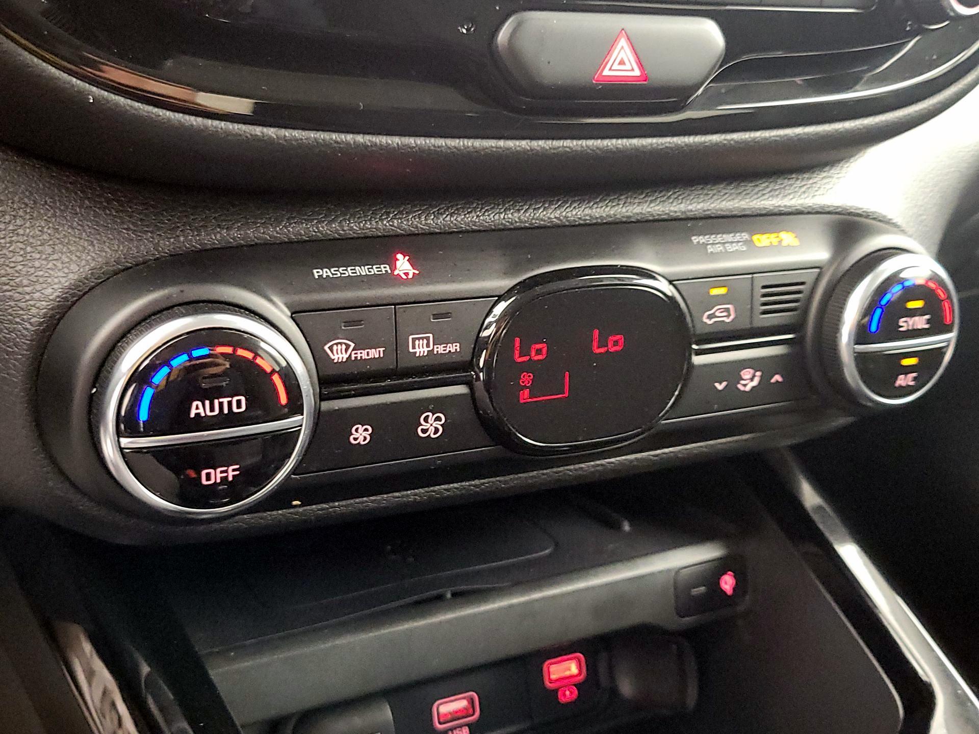 Thumbnail: 2022 Kia Soul - 17