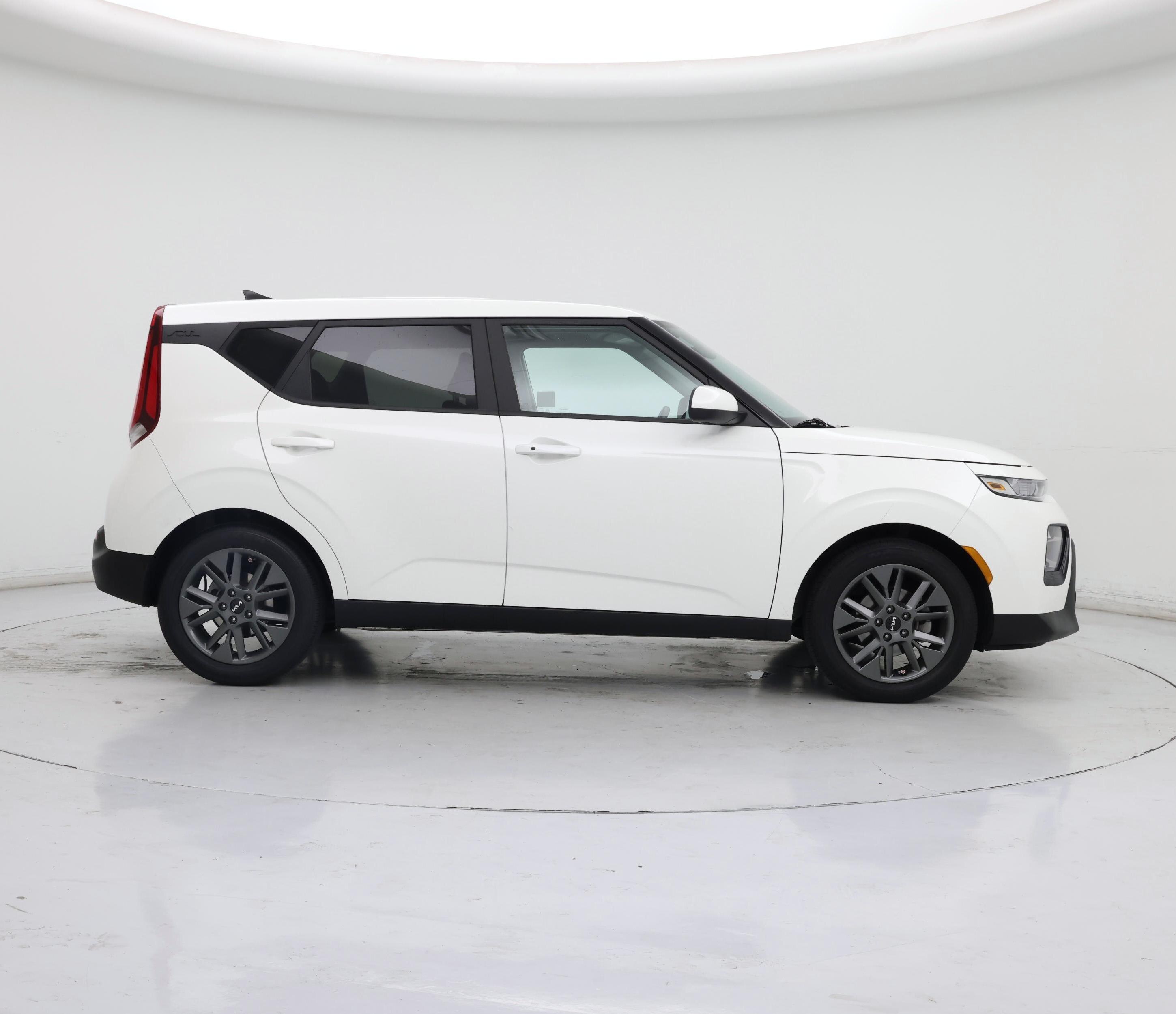 Thumbnail: 2022 Kia Soul - 7