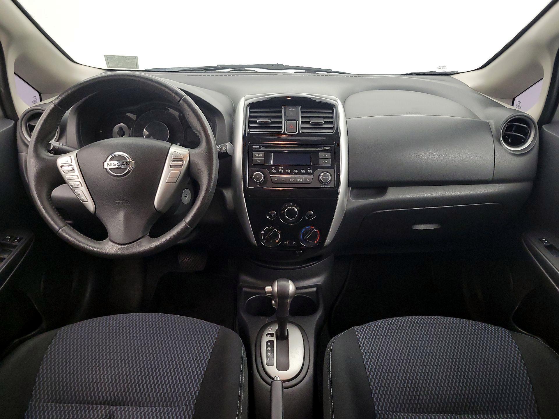 Thumbnail: 2015 Nissan Versa Note - 9