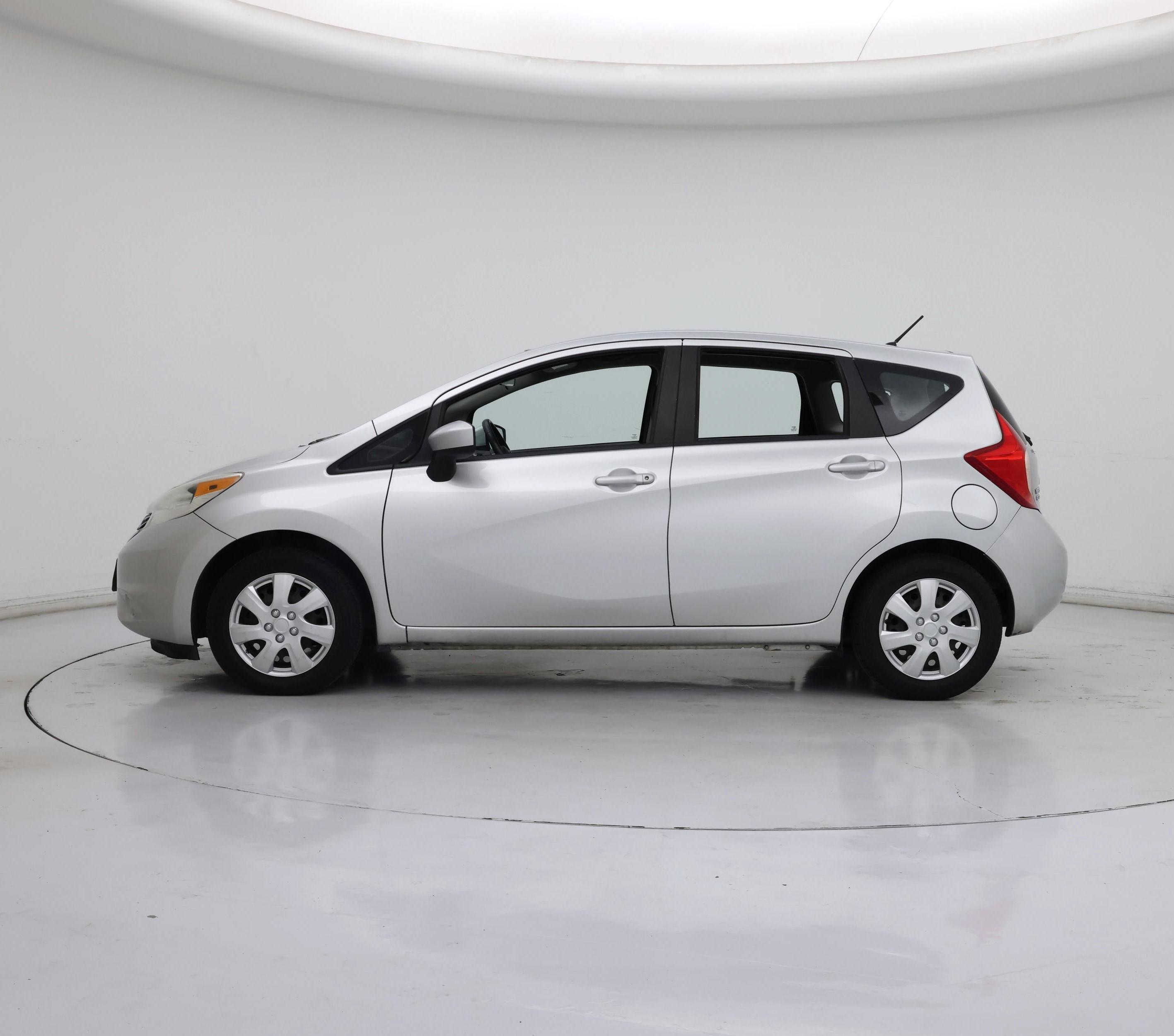 Thumbnail: 2015 Nissan Versa Note - 3