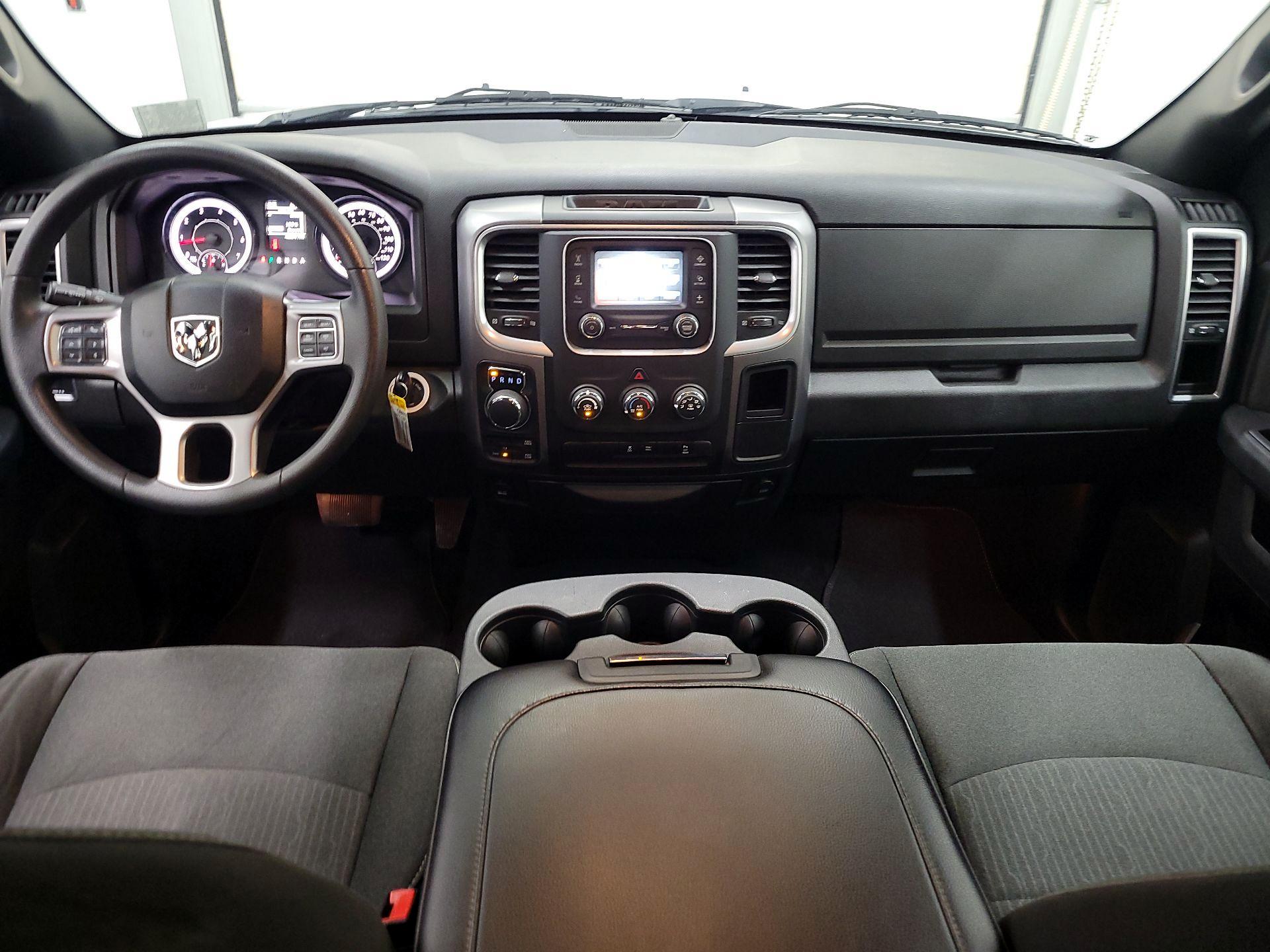 Thumbnail: 2024 RAM 1500 Classic - 9