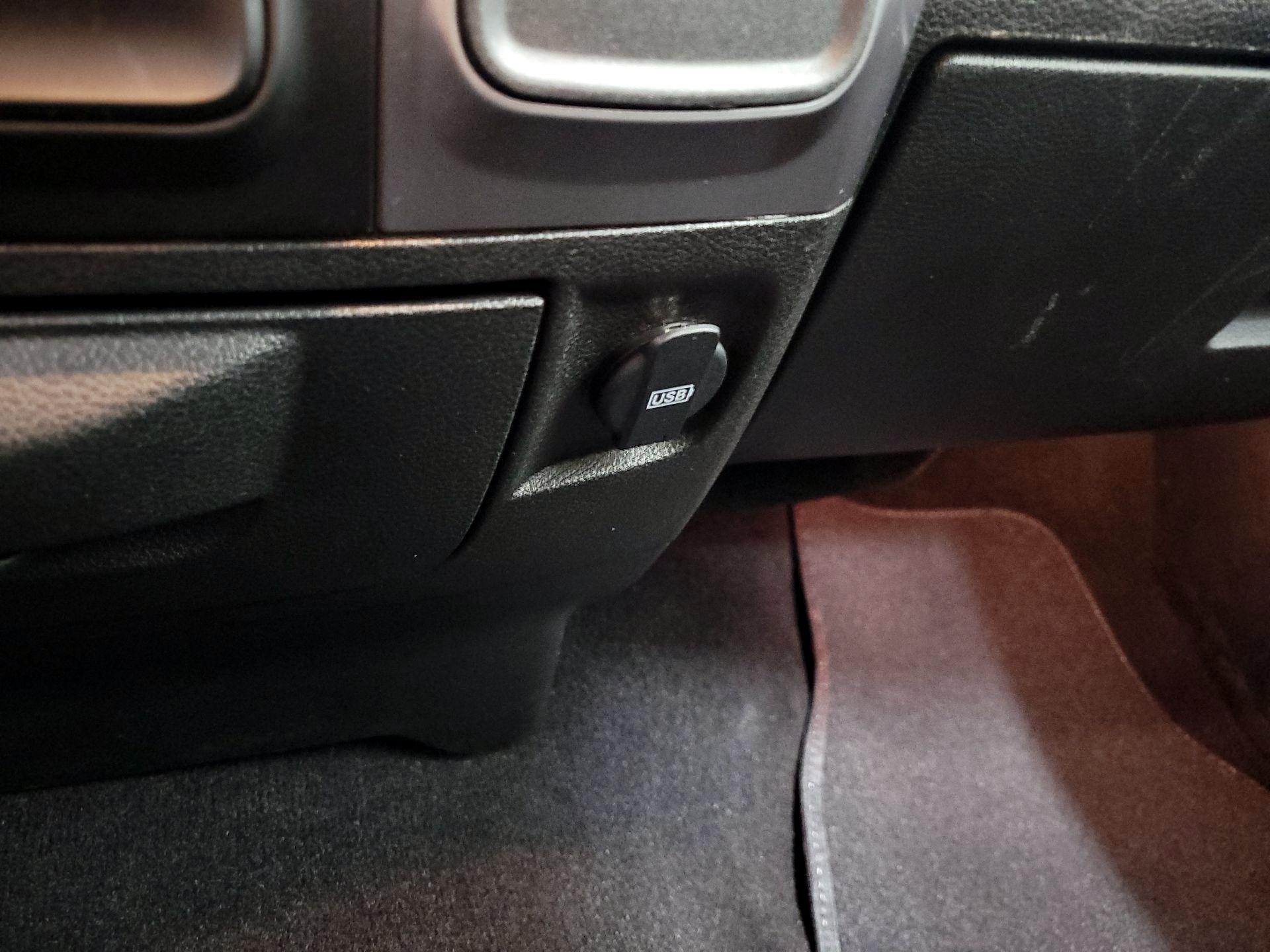 Thumbnail: 2024 RAM 1500 Classic - 18