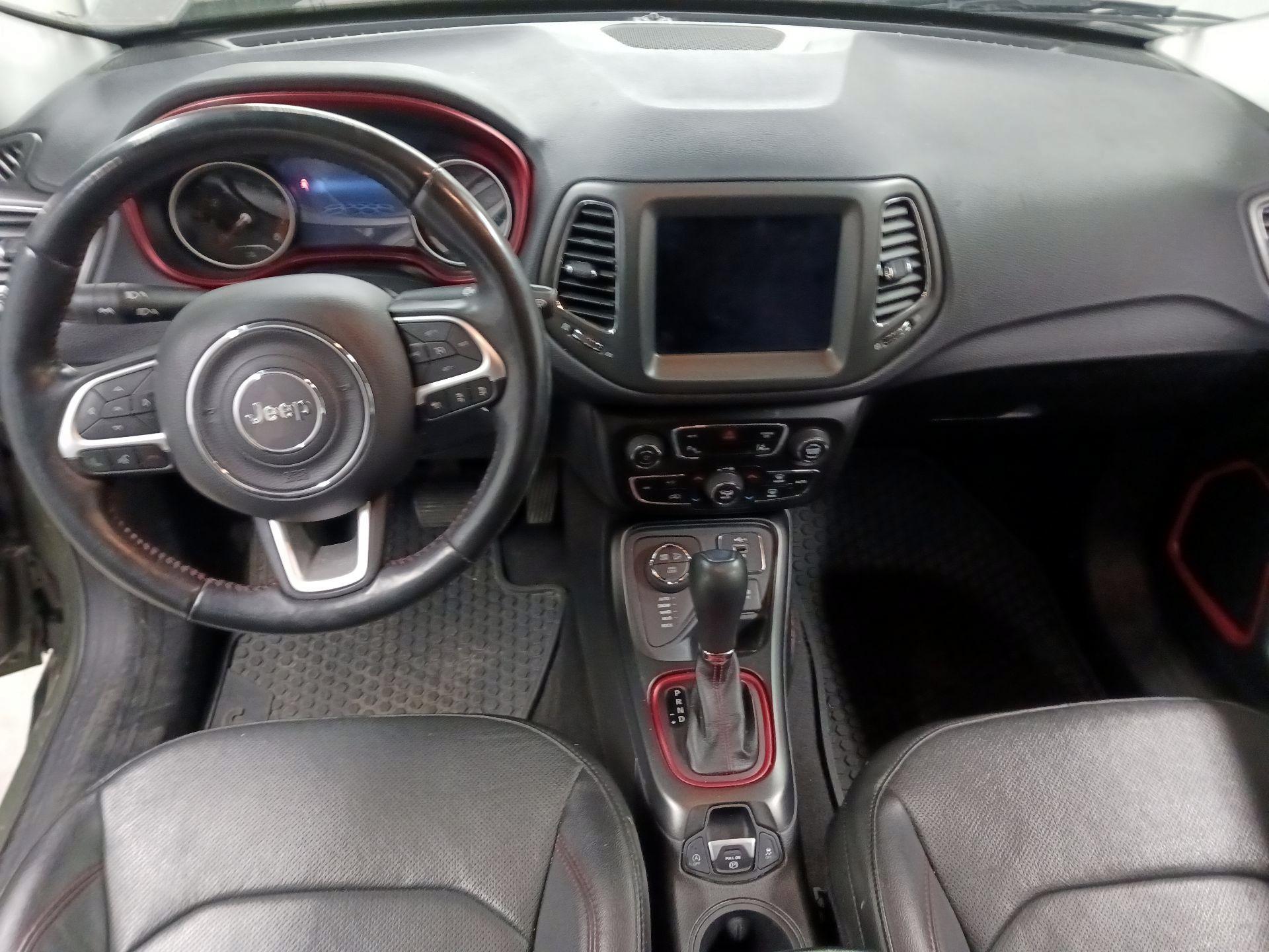 Thumbnail: 2021 Jeep Compass - 9