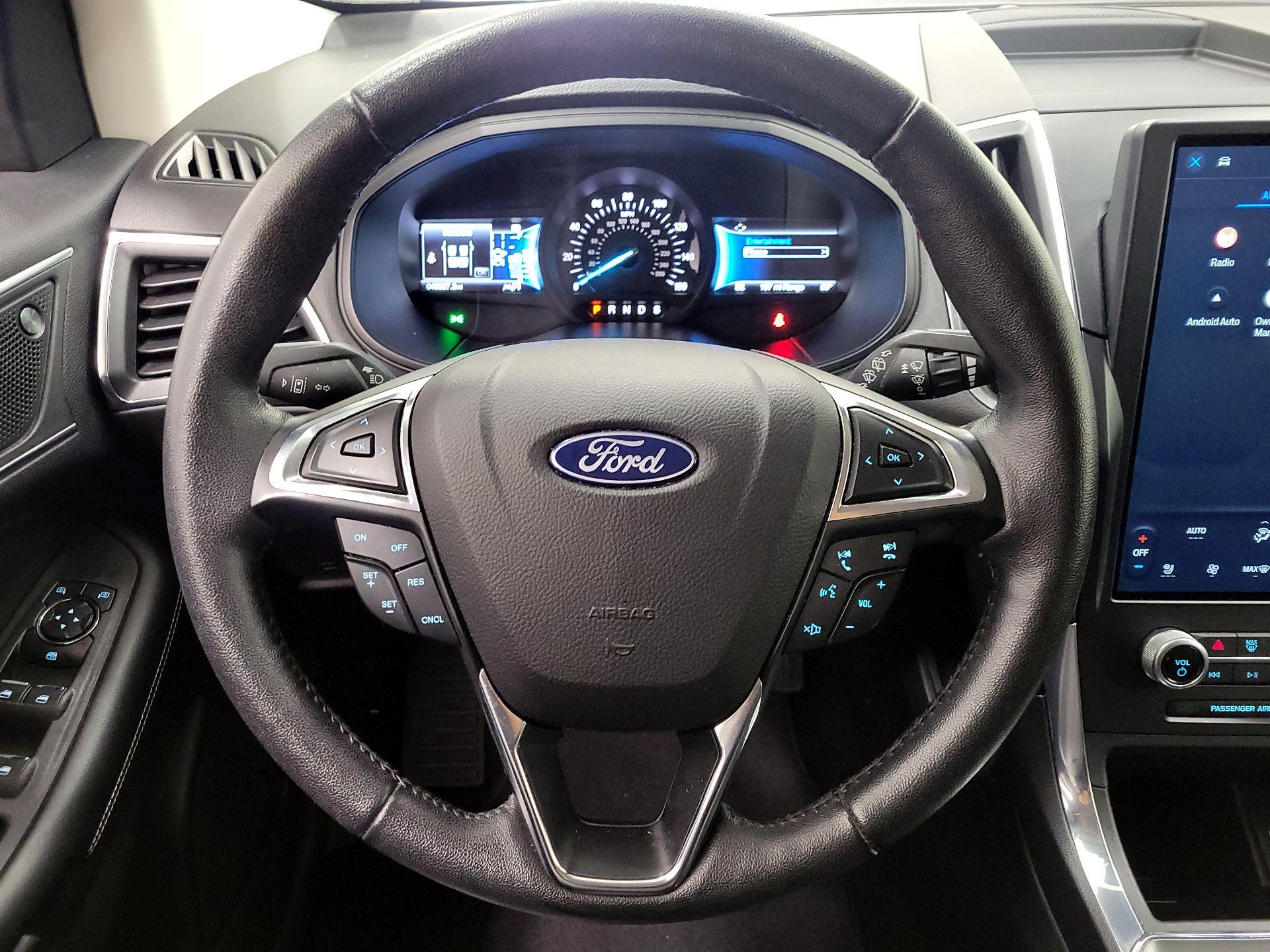 Thumbnail: 2022 Ford Edge - 10