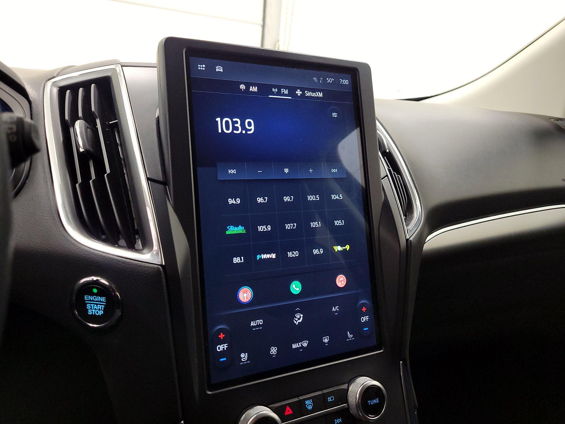 Thumbnail: 2022 Ford Edge - 15