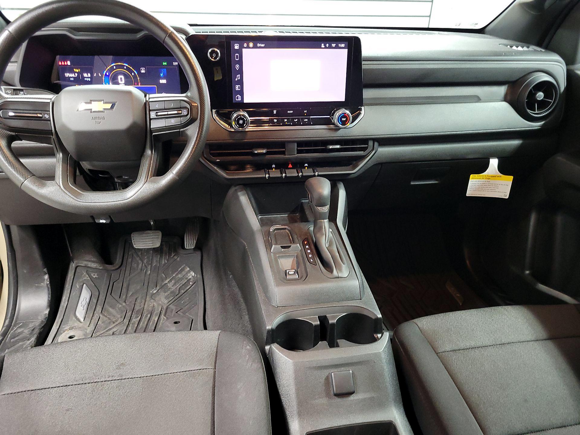 Thumbnail: 2024 Chevrolet Colorado - 9