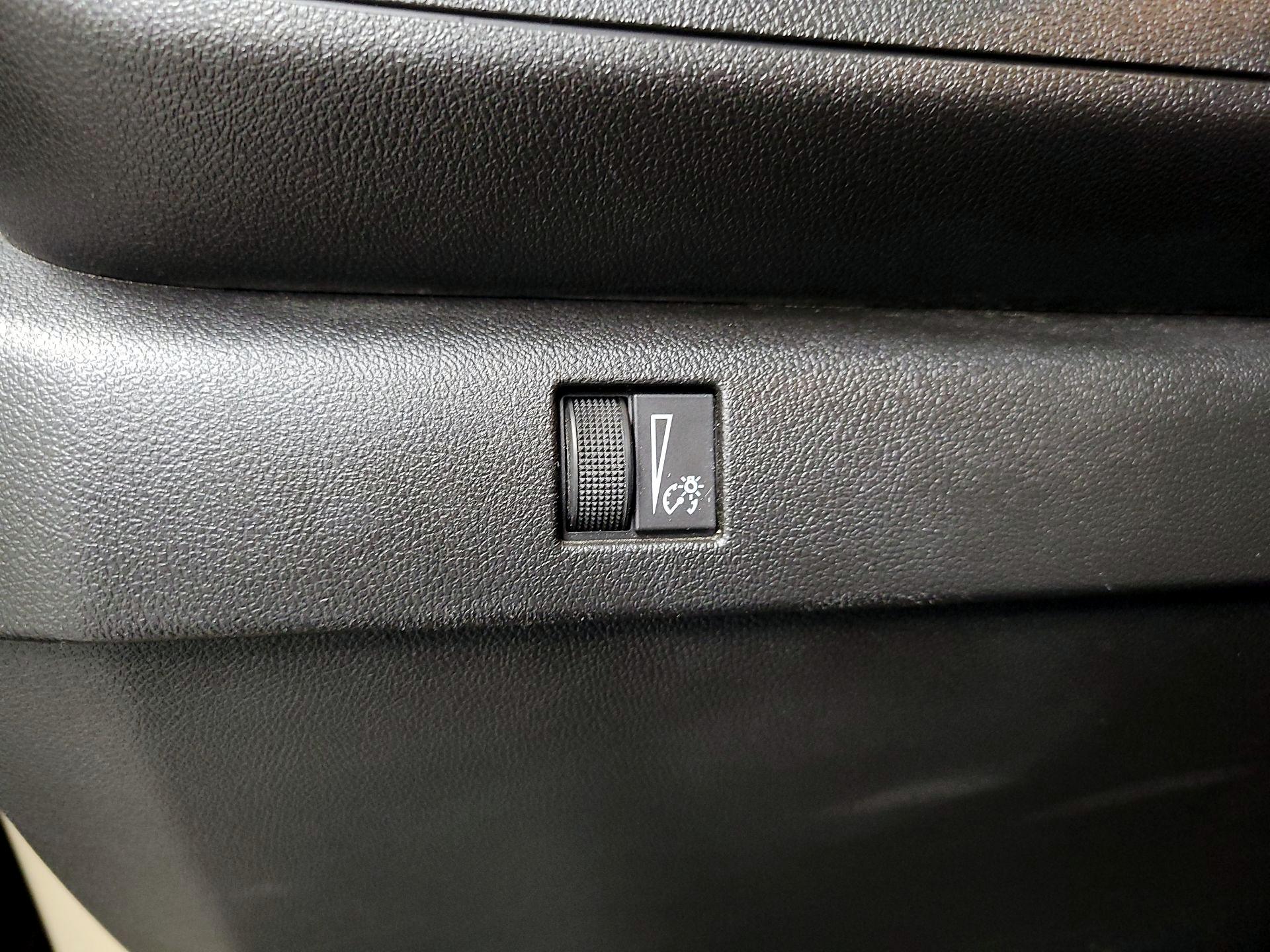 Thumbnail: 2024 Chevrolet Colorado - 13