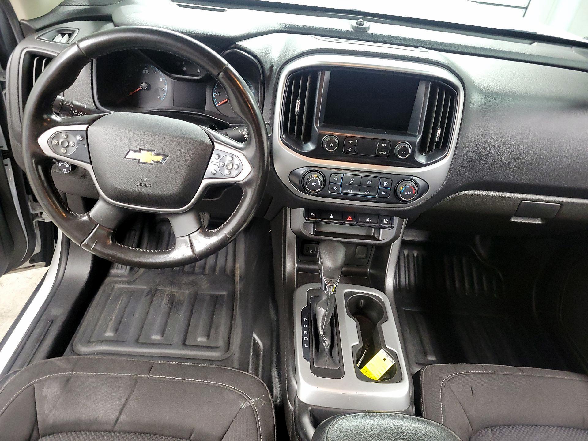 Thumbnail: 2022 Chevrolet Colorado - 9