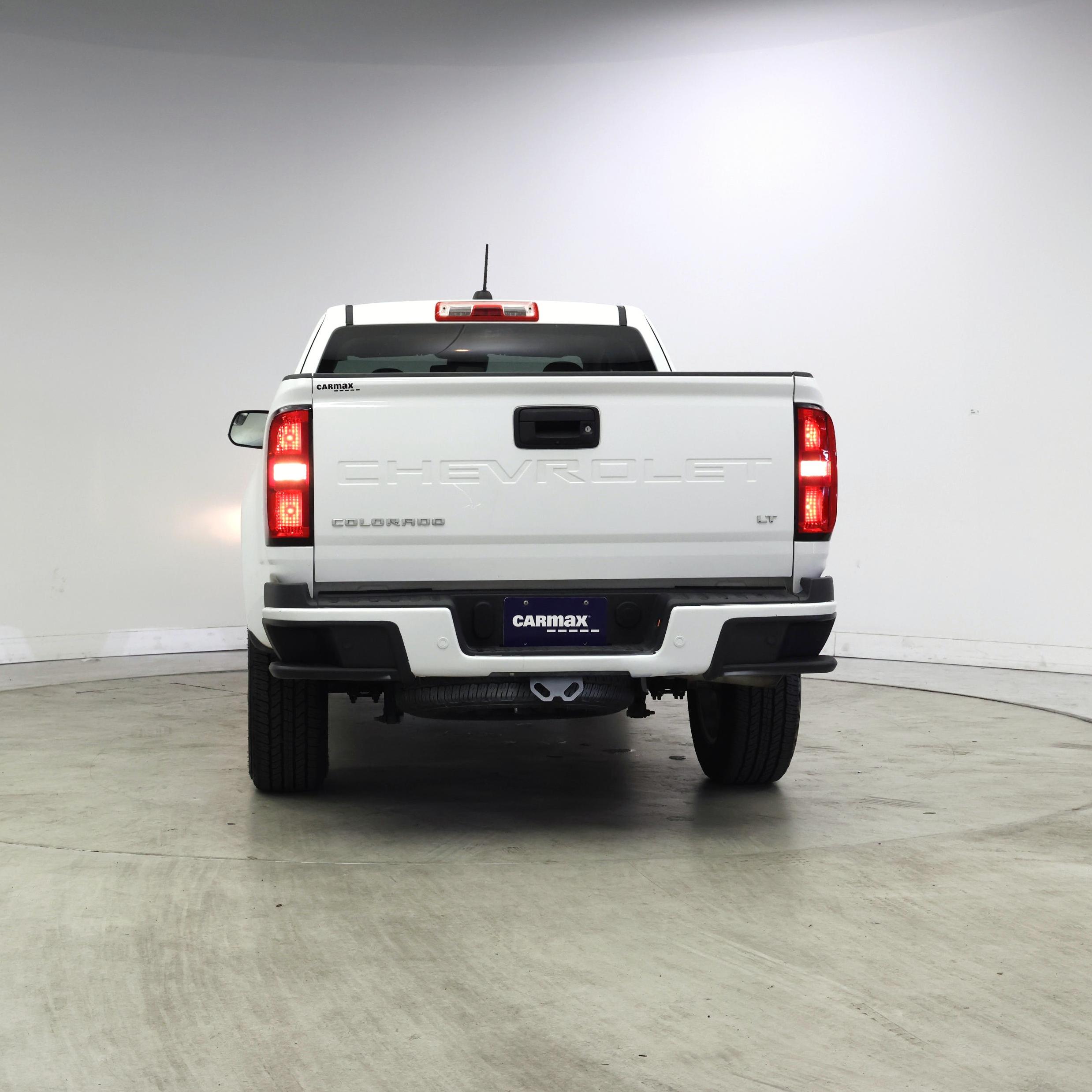 Thumbnail: 2022 Chevrolet Colorado - 6