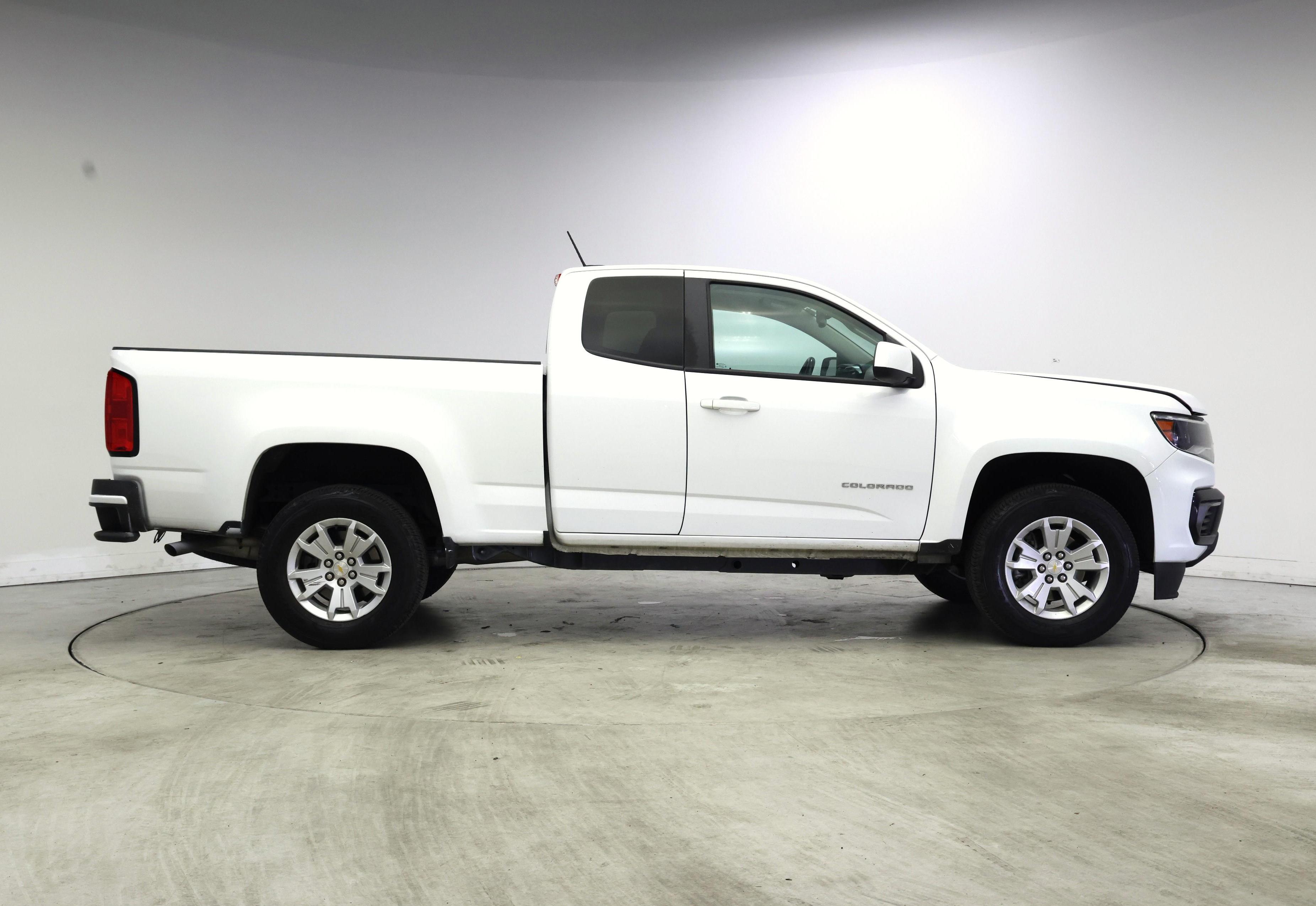 Thumbnail: 2022 Chevrolet Colorado - 7