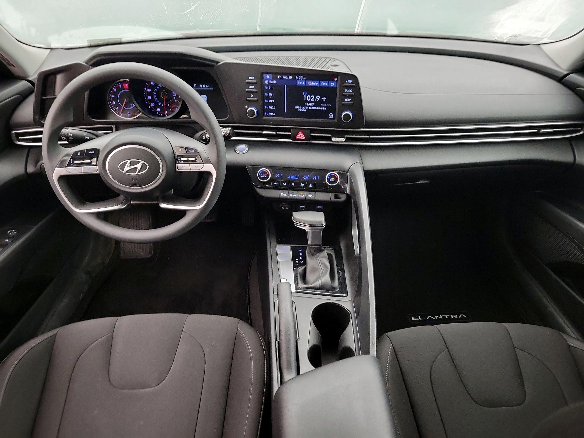 Thumbnail: 2023 Hyundai Elantra - 9