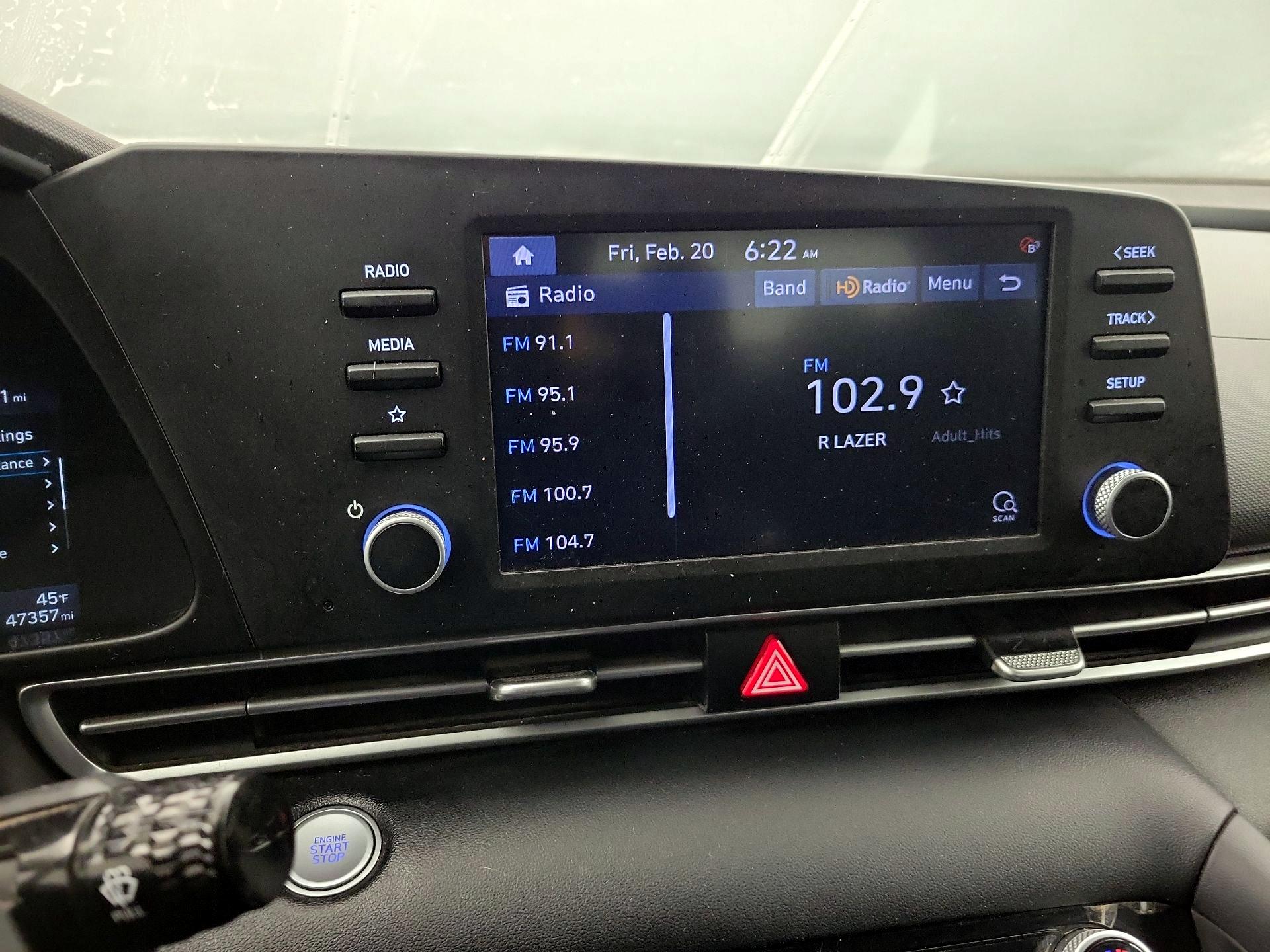 Thumbnail: 2023 Hyundai Elantra - 15