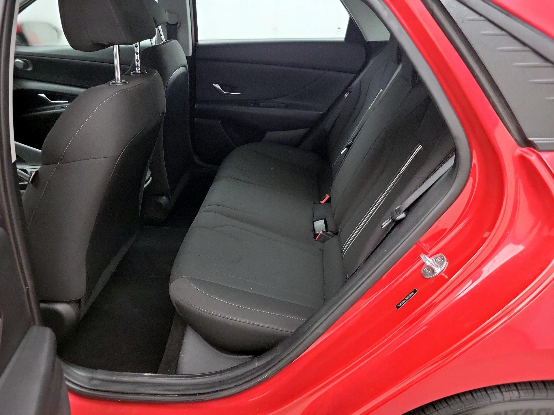 Thumbnail: 2023 Hyundai Elantra - 19