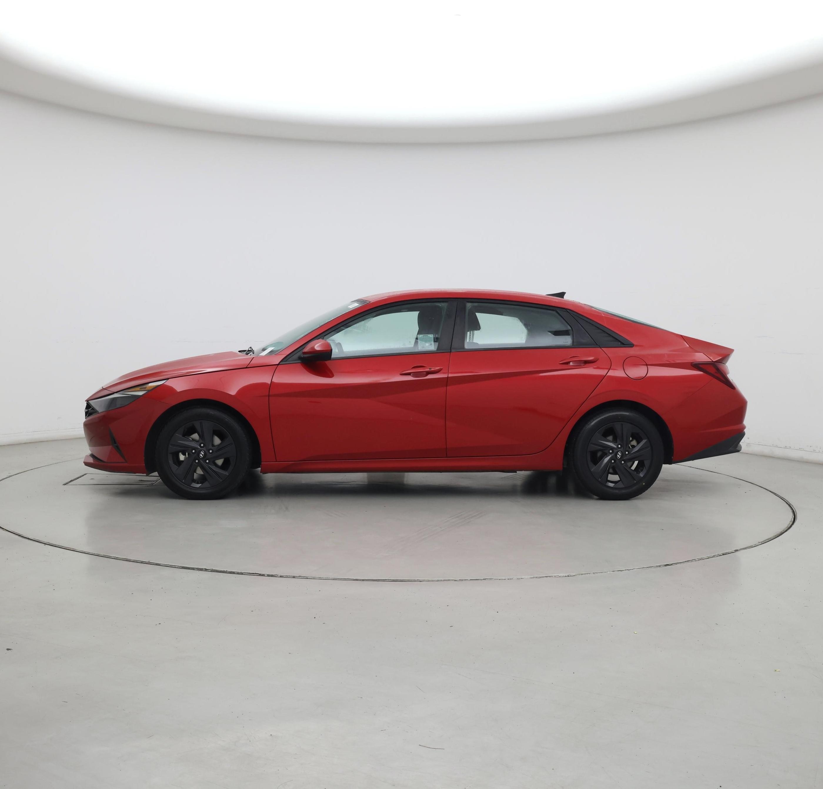 Thumbnail: 2023 Hyundai Elantra - 3