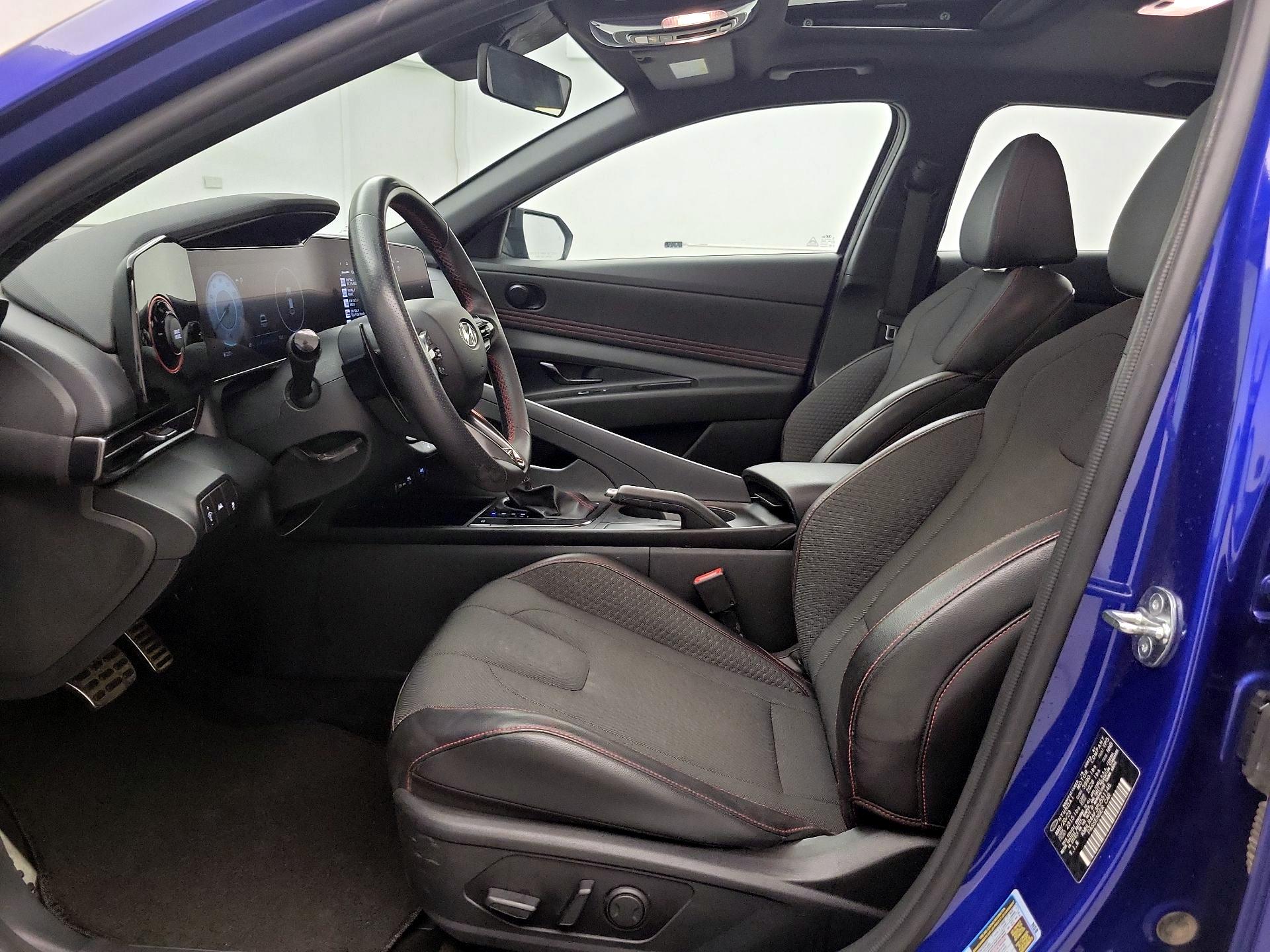 Thumbnail: 2023 Hyundai Elantra - 11