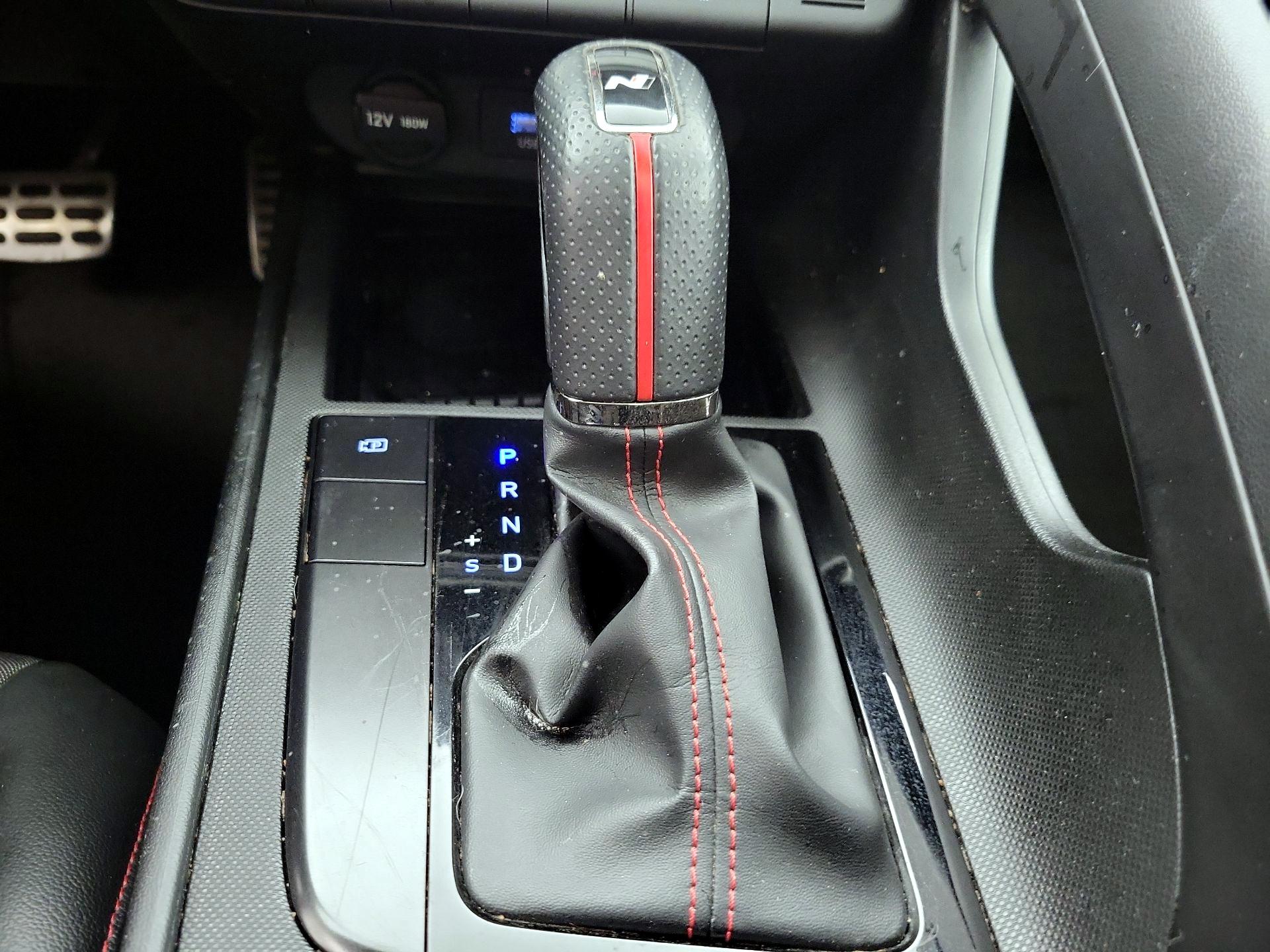 Thumbnail: 2023 Hyundai Elantra - 18