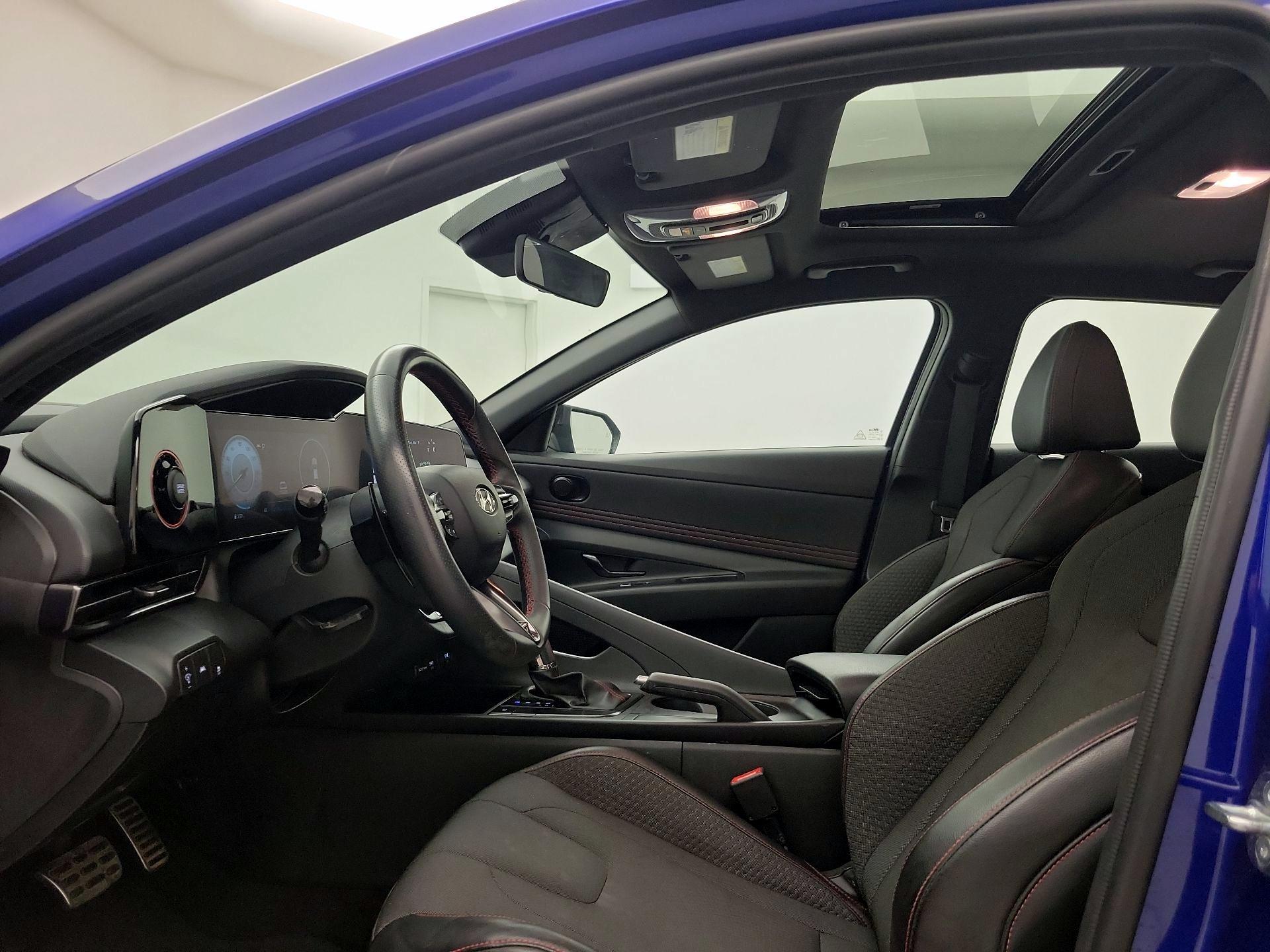 Thumbnail: 2023 Hyundai Elantra - 20