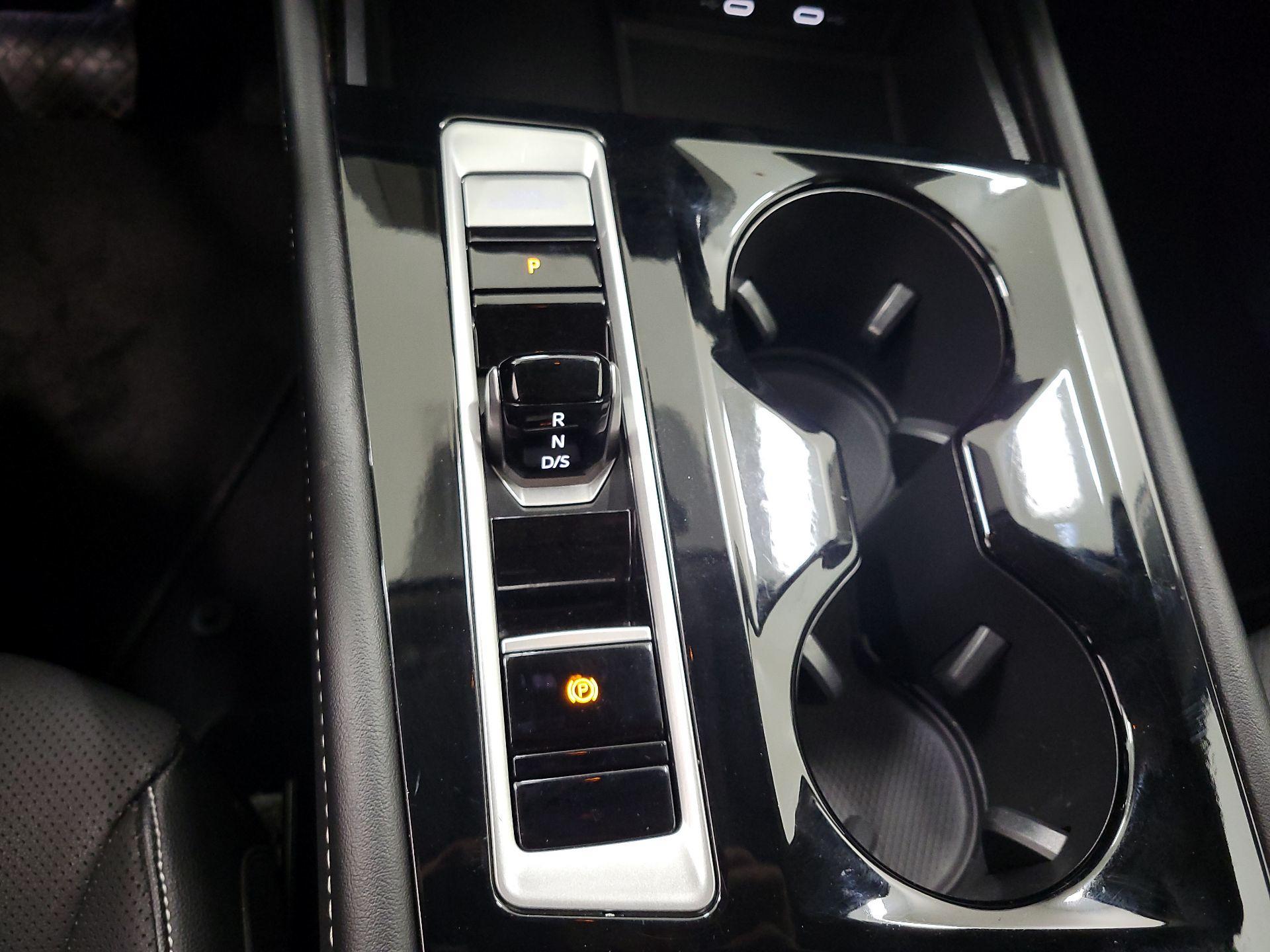 Thumbnail: 2024 Volkswagen Atlas - 17